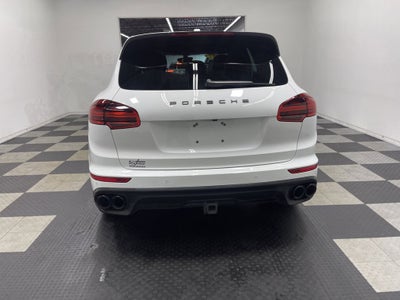 2017 Porsche Cayenne Platinum Edition