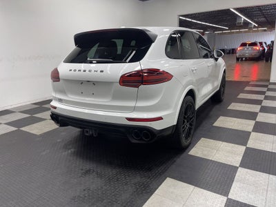2017 Porsche Cayenne Platinum Edition