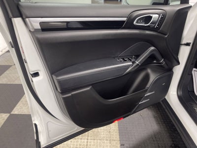 2017 Porsche Cayenne Platinum Edition