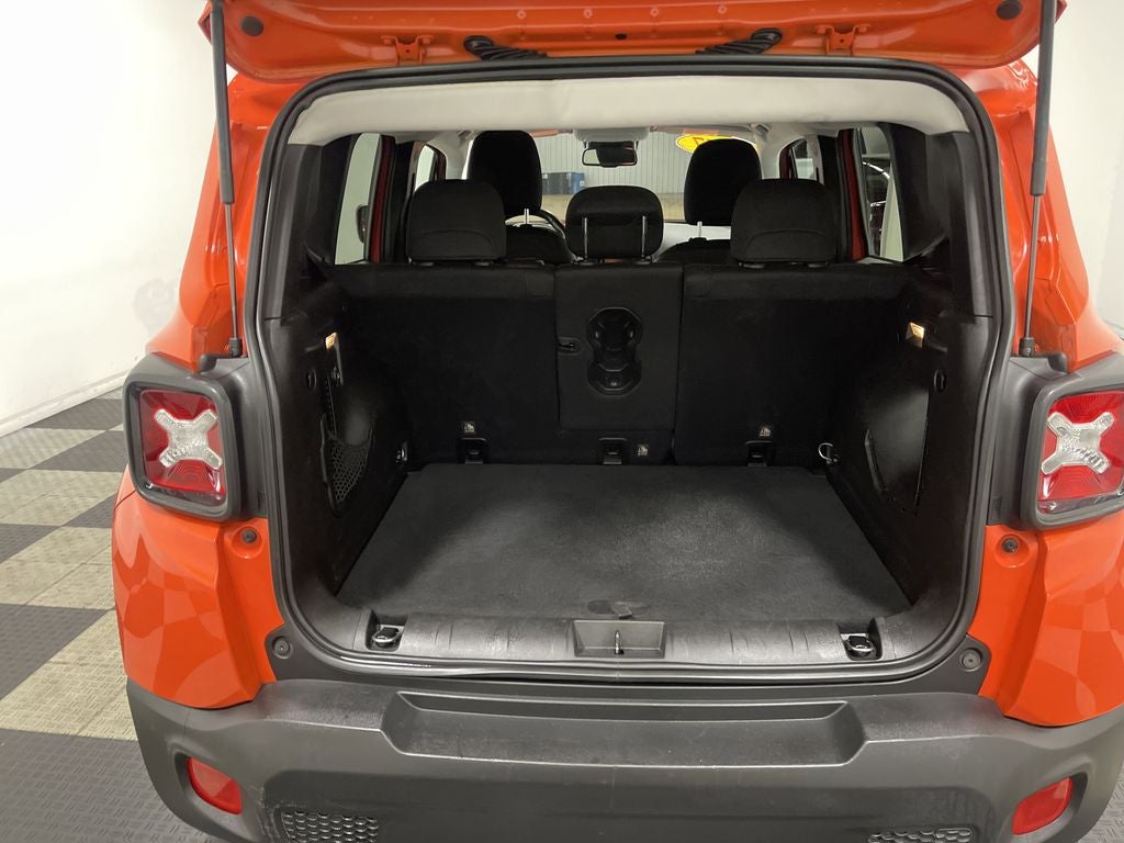 2017 Jeep Renegade Altitude FWD