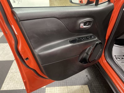 2017 Jeep Renegade Altitude FWD