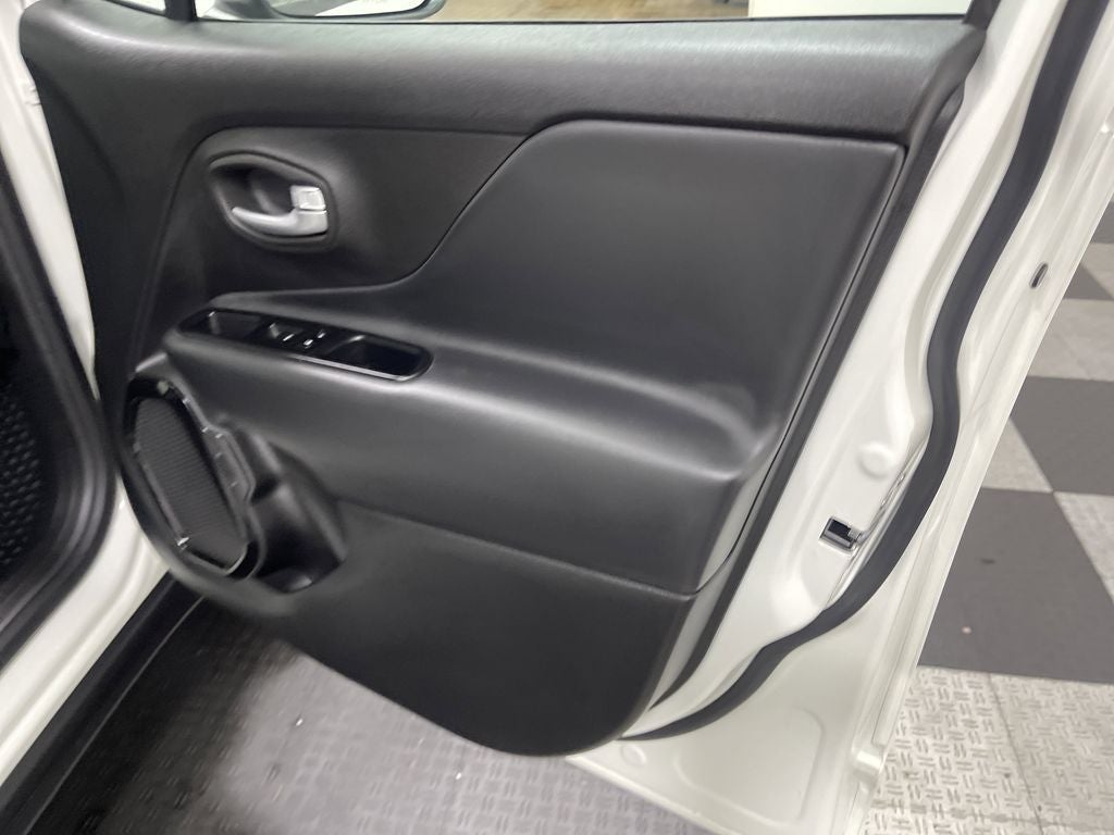 2023 Jeep Renegade Altitude 4x4