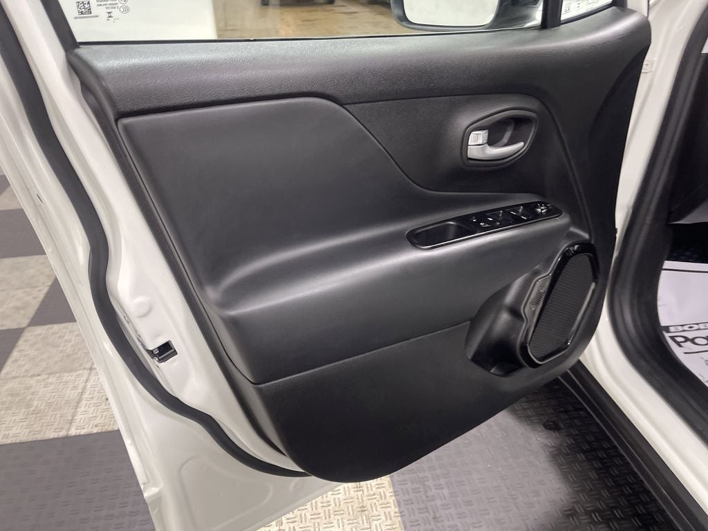 2023 Jeep Renegade Altitude 4x4