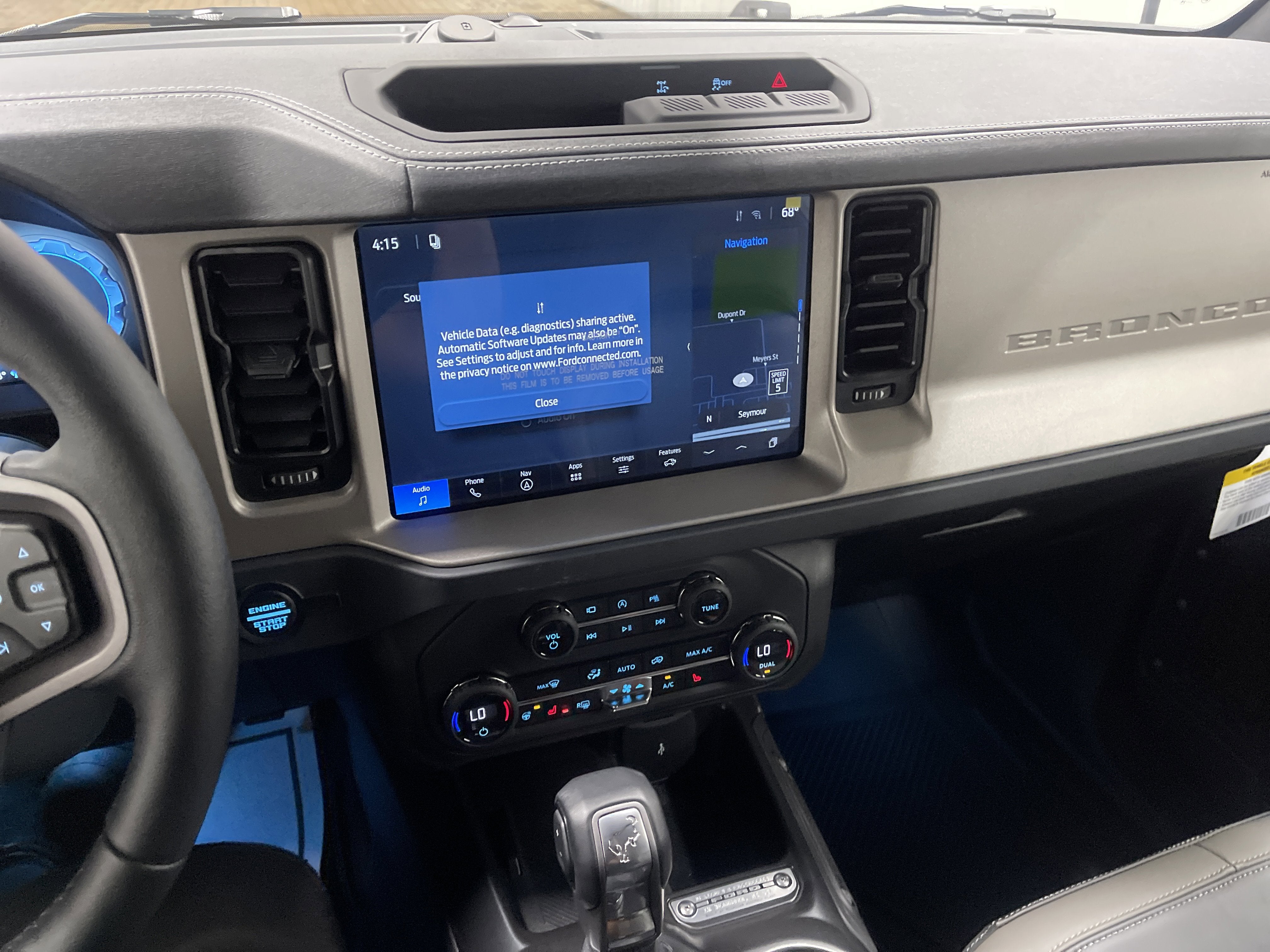 2026 Ford Bronco Outer Banks