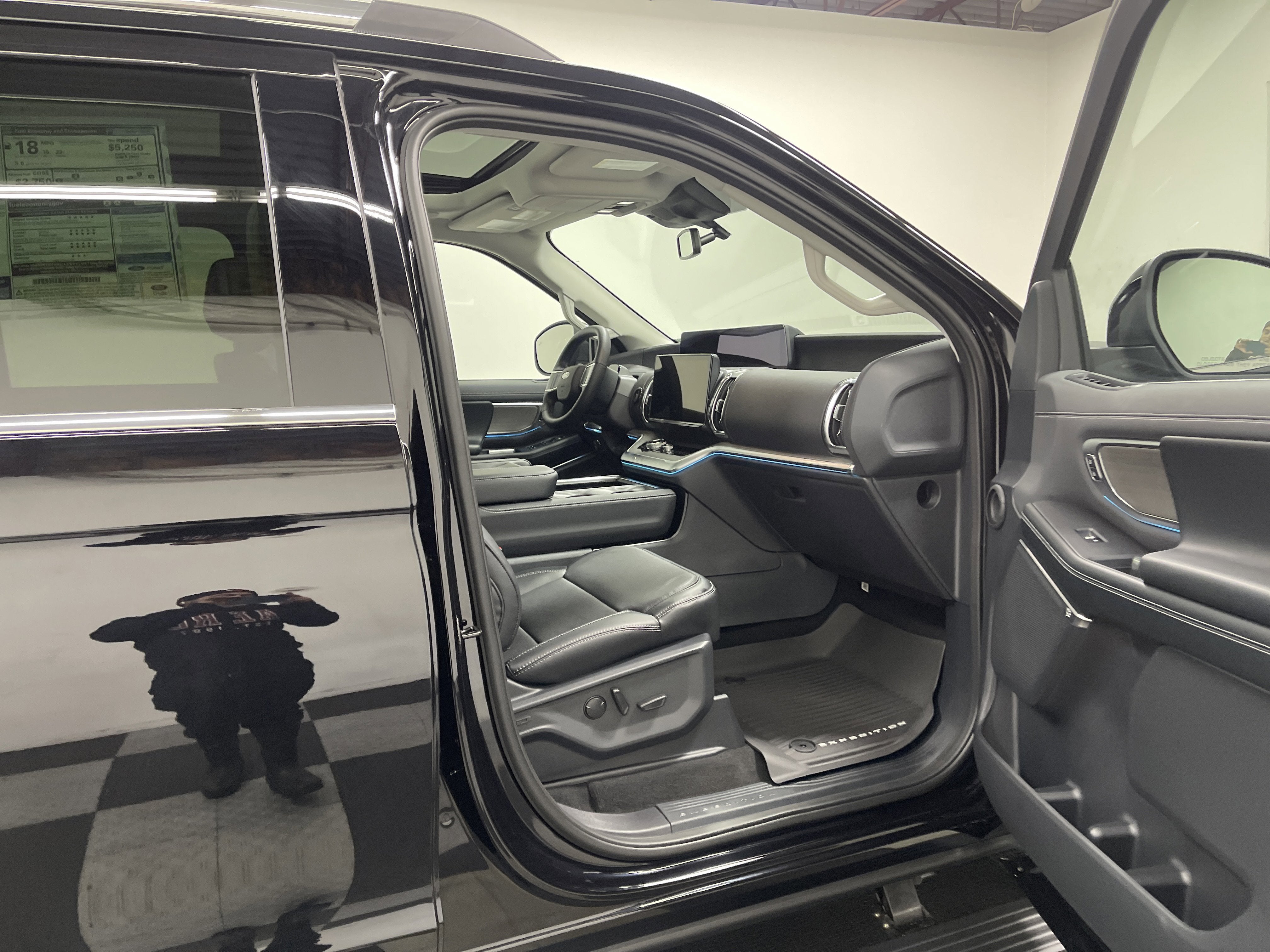 2026 Ford Expedition Max Platinum