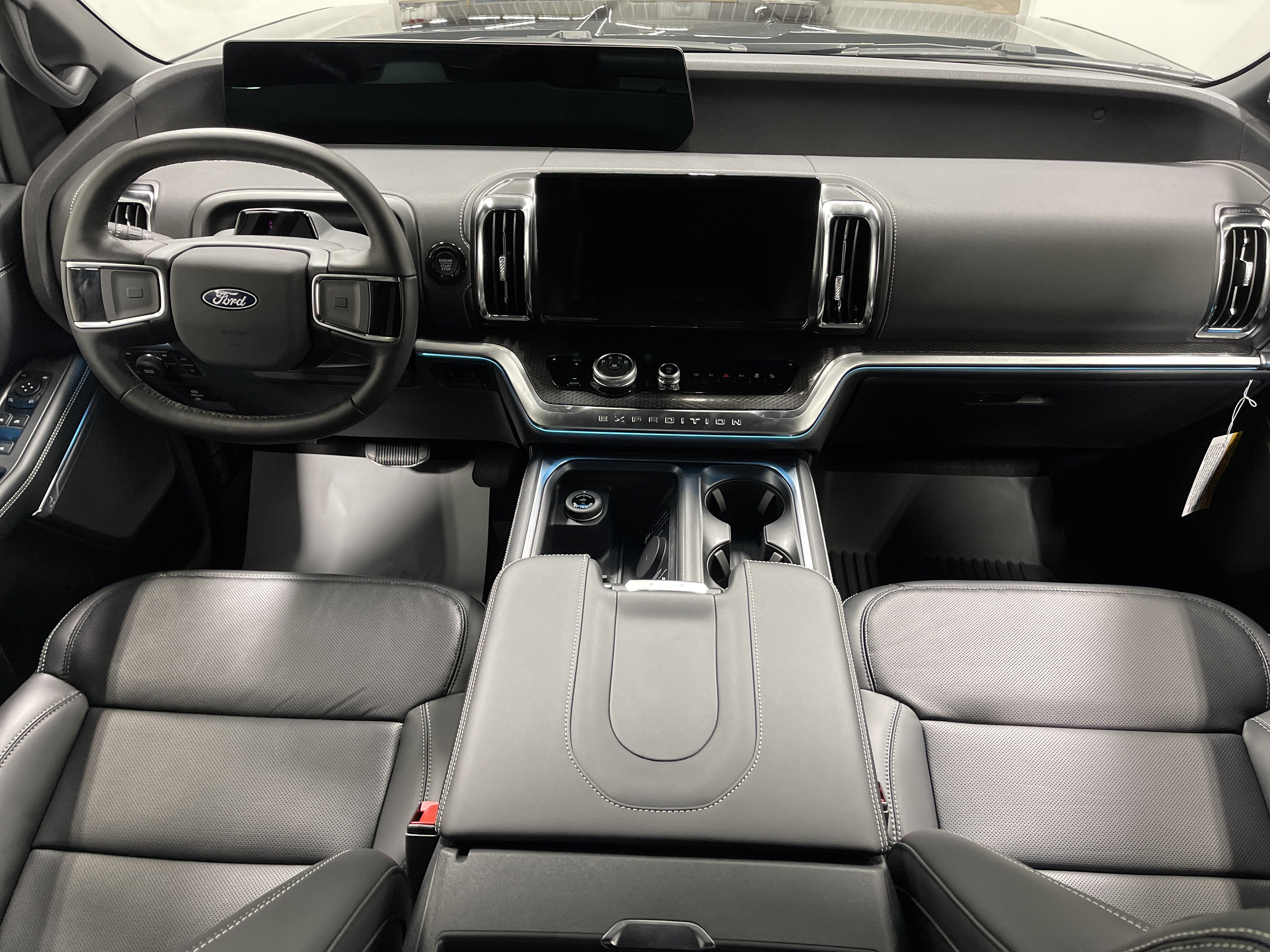 2027 Ford Expedition Max MAX Platinum