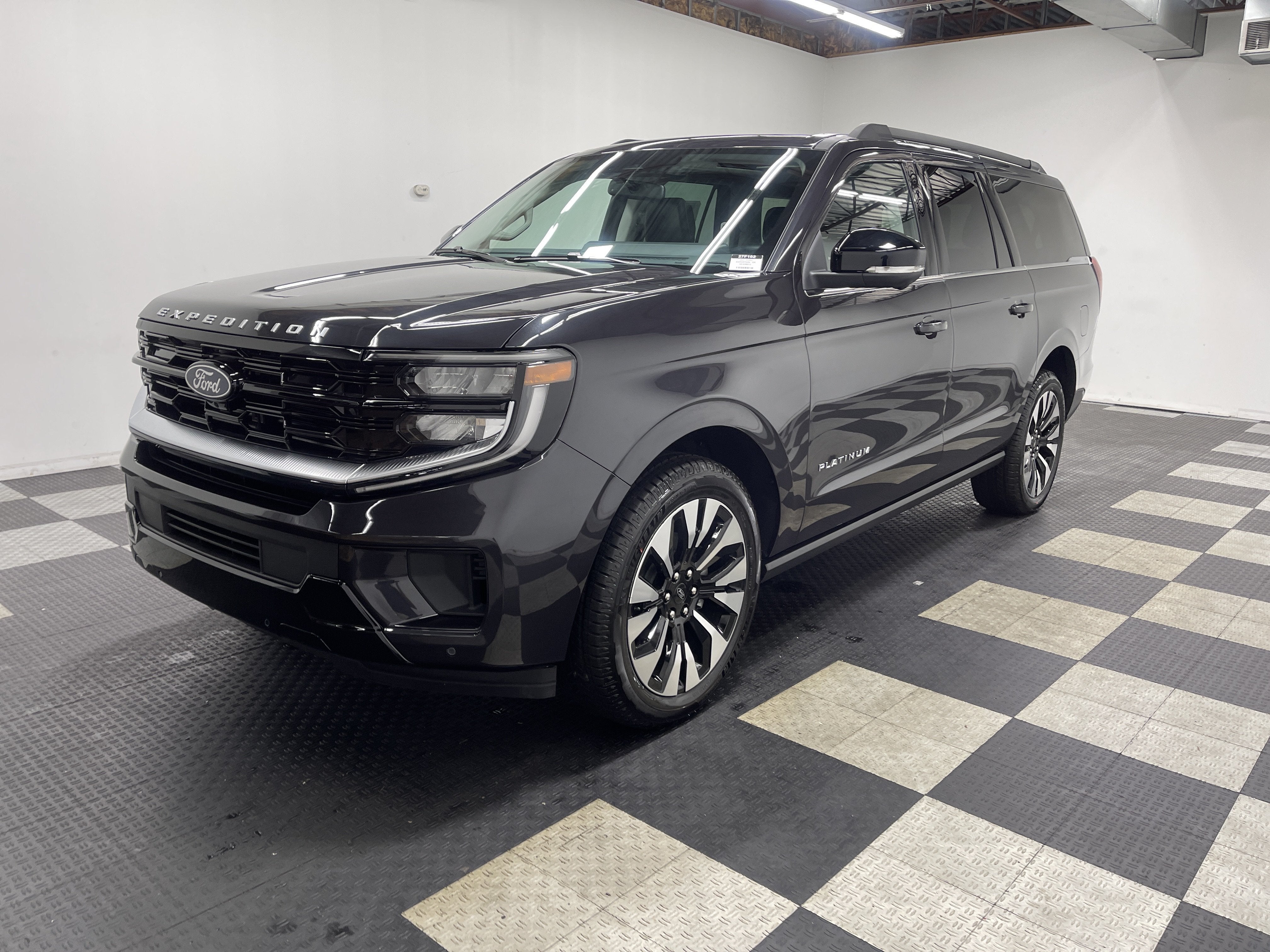 2027 Ford Expedition Max Platinum