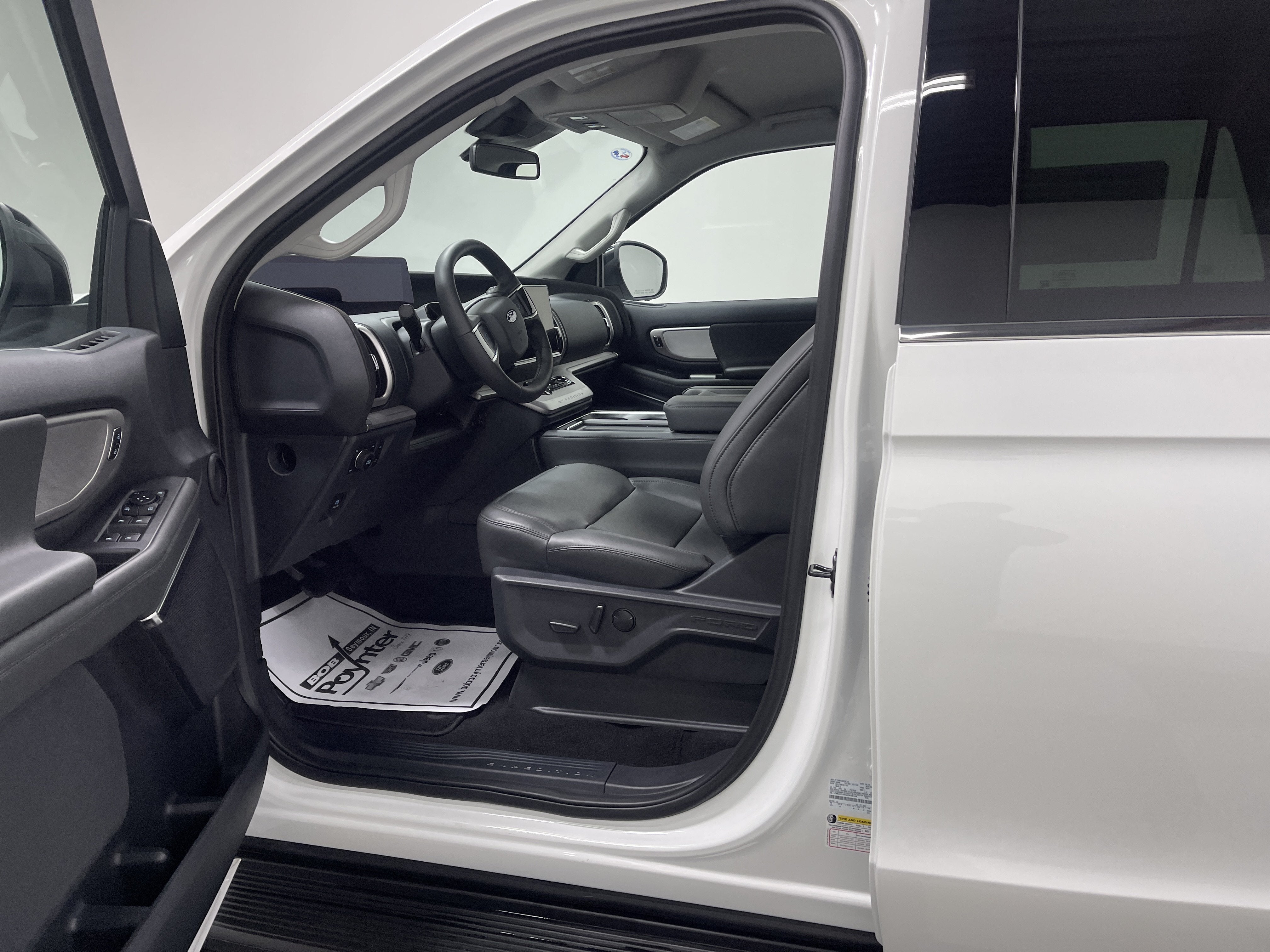 2027 Ford Expedition Active