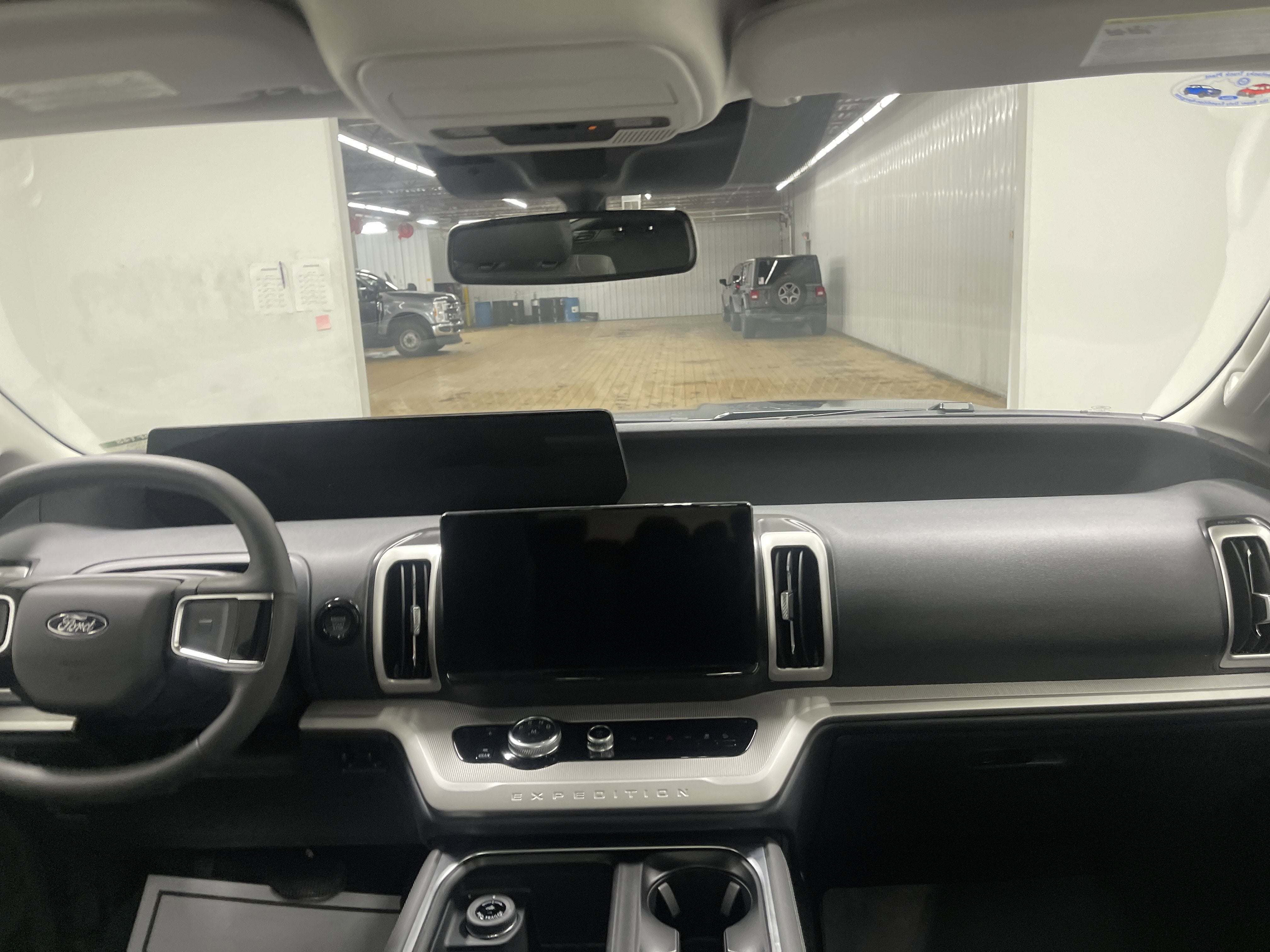 2026 Ford Expedition Active