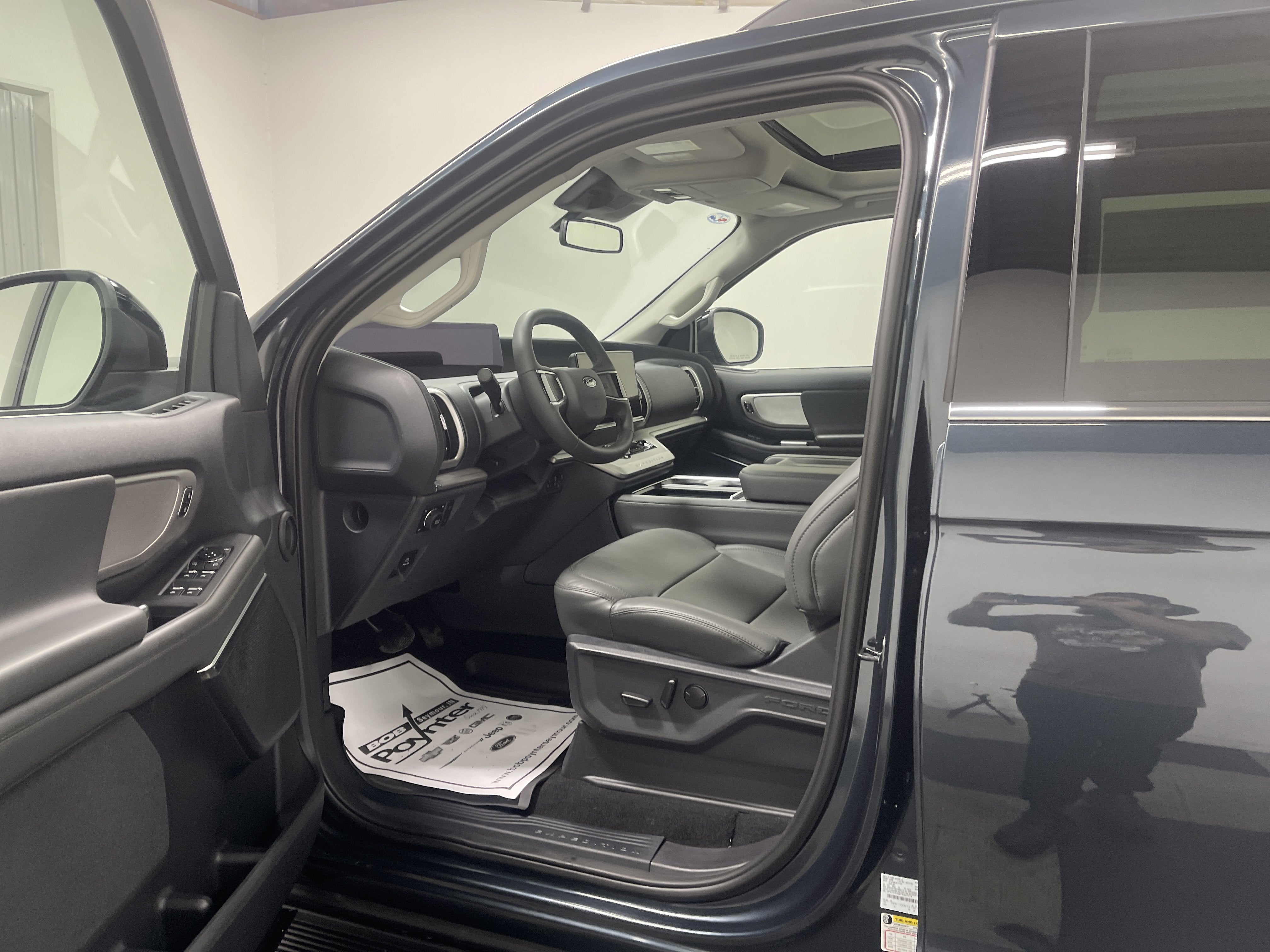 2026 Ford Expedition Active