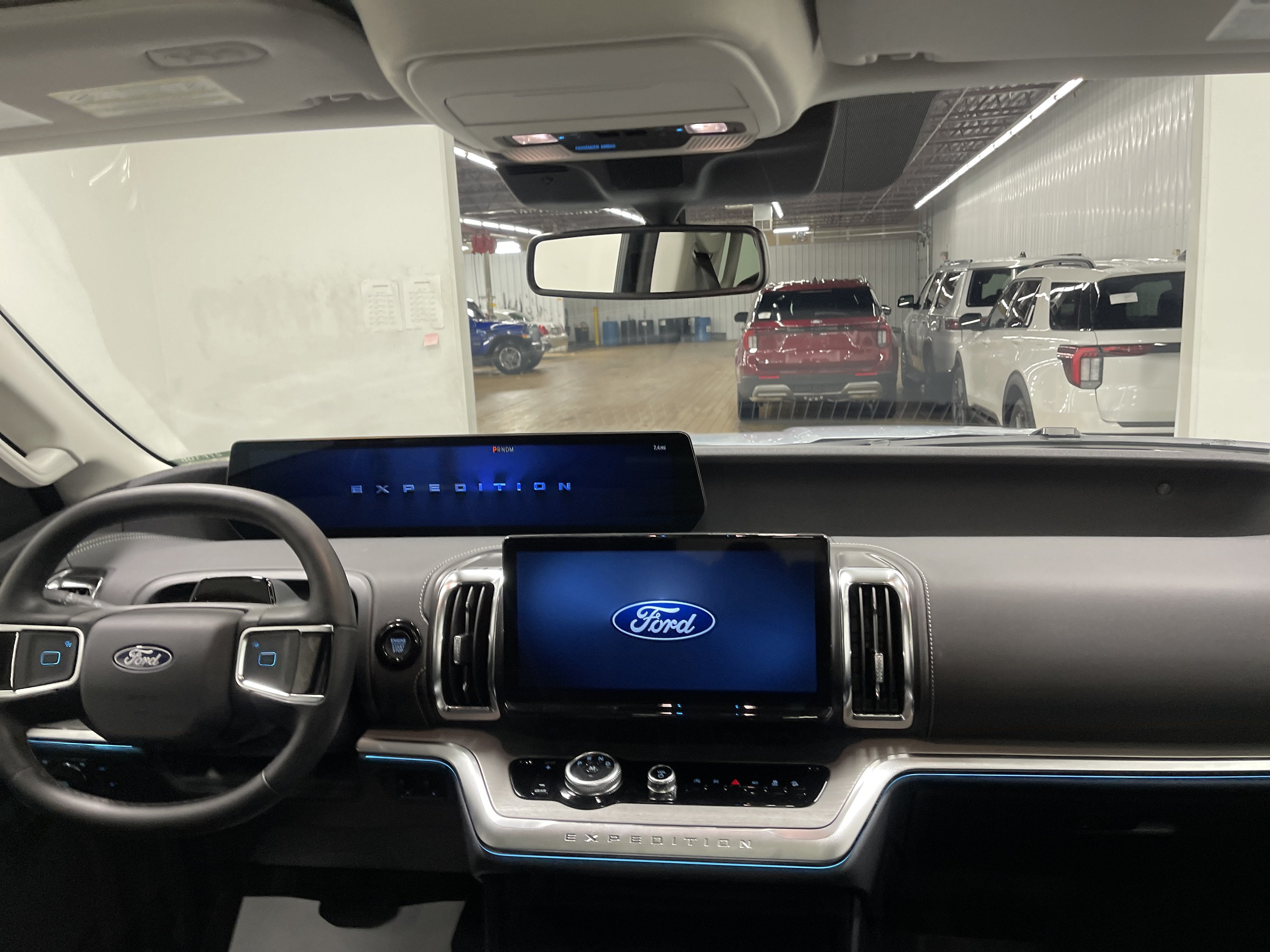 2027 Ford Expedition Platinum