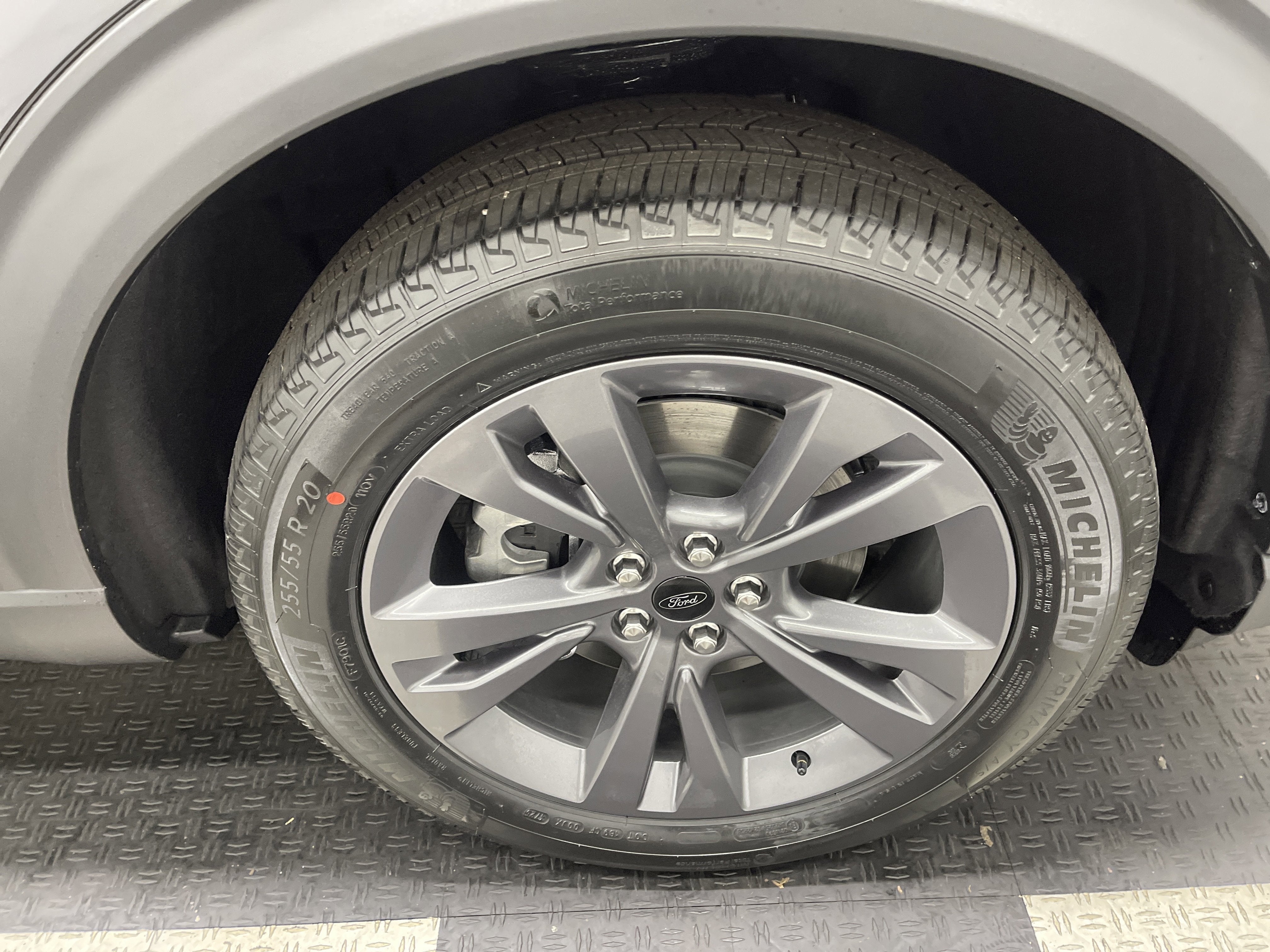 2026 Ford Explorer Active AWD