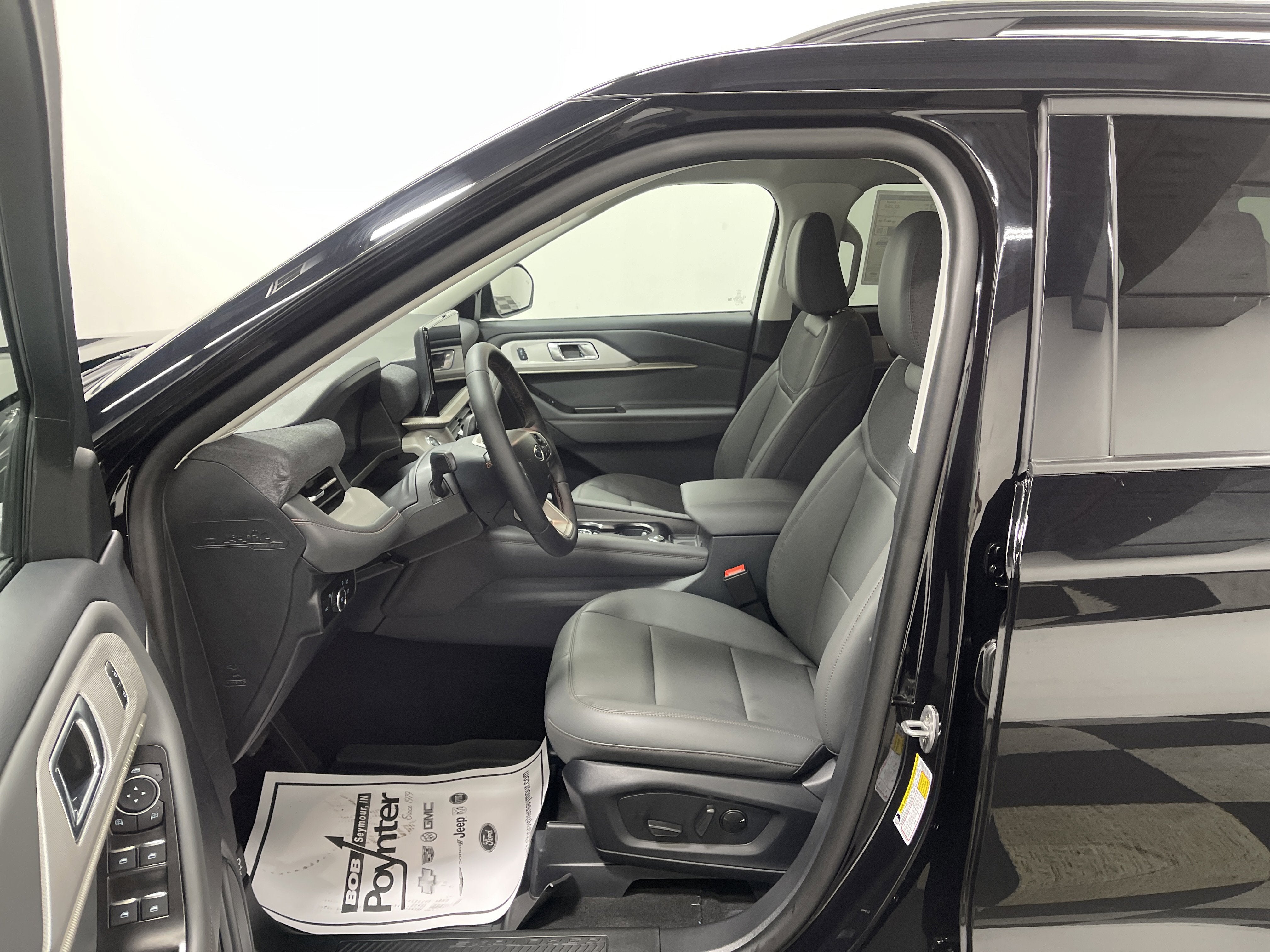 2026 Ford Explorer Active AWD