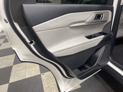 2026 Ford Explorer Active AWD