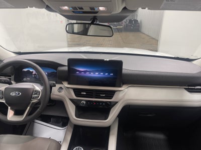 2026 Ford Explorer Active AWD