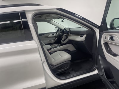 2026 Ford Explorer Active AWD