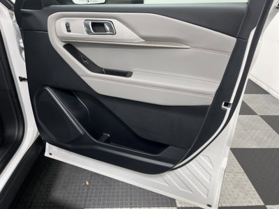 2026 Ford Explorer Active AWD