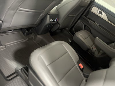 2026 Ford Explorer Active AWD