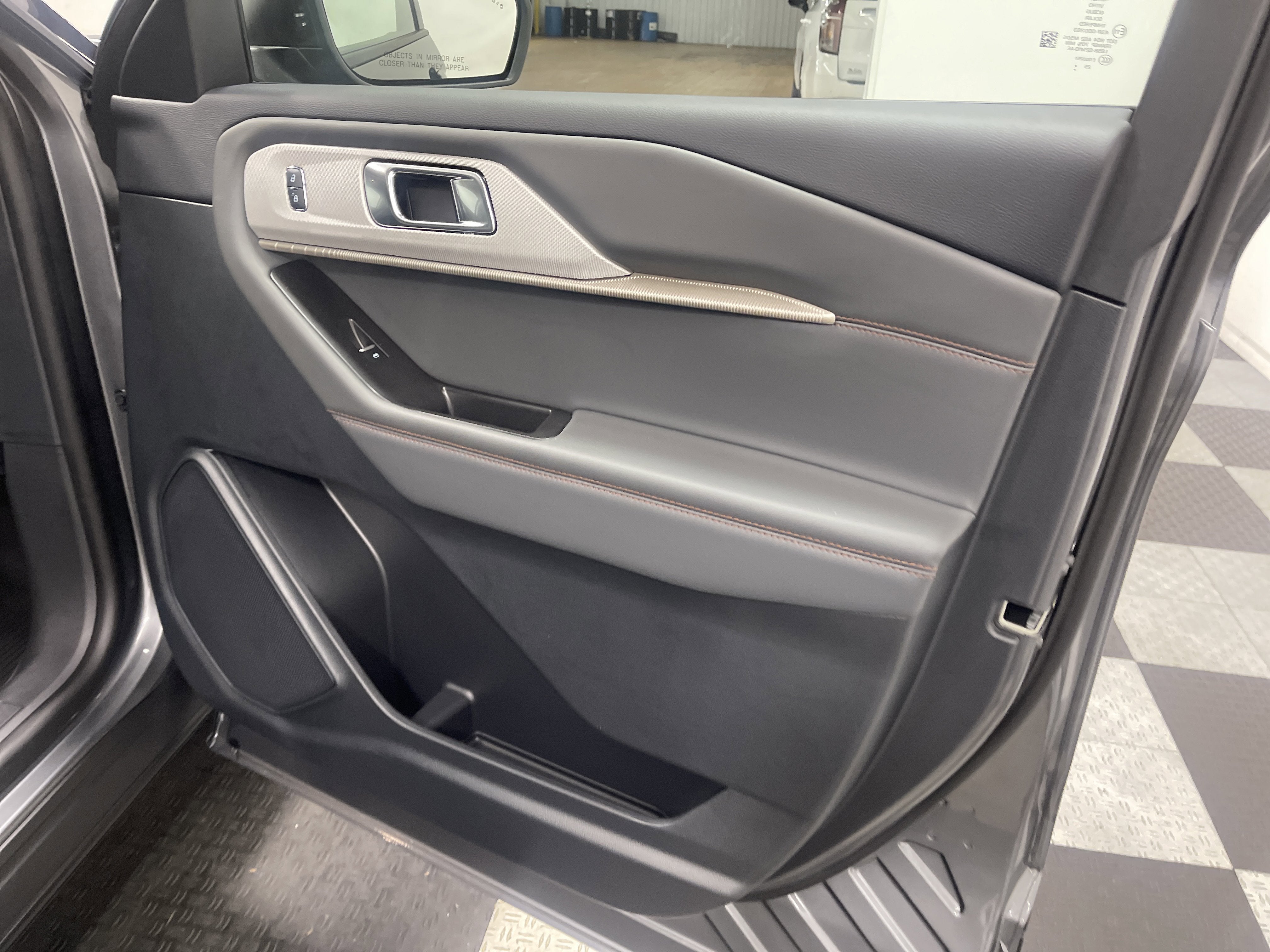 2026 Ford Explorer Active AWD