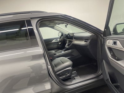 2026 Ford Explorer Active AWD