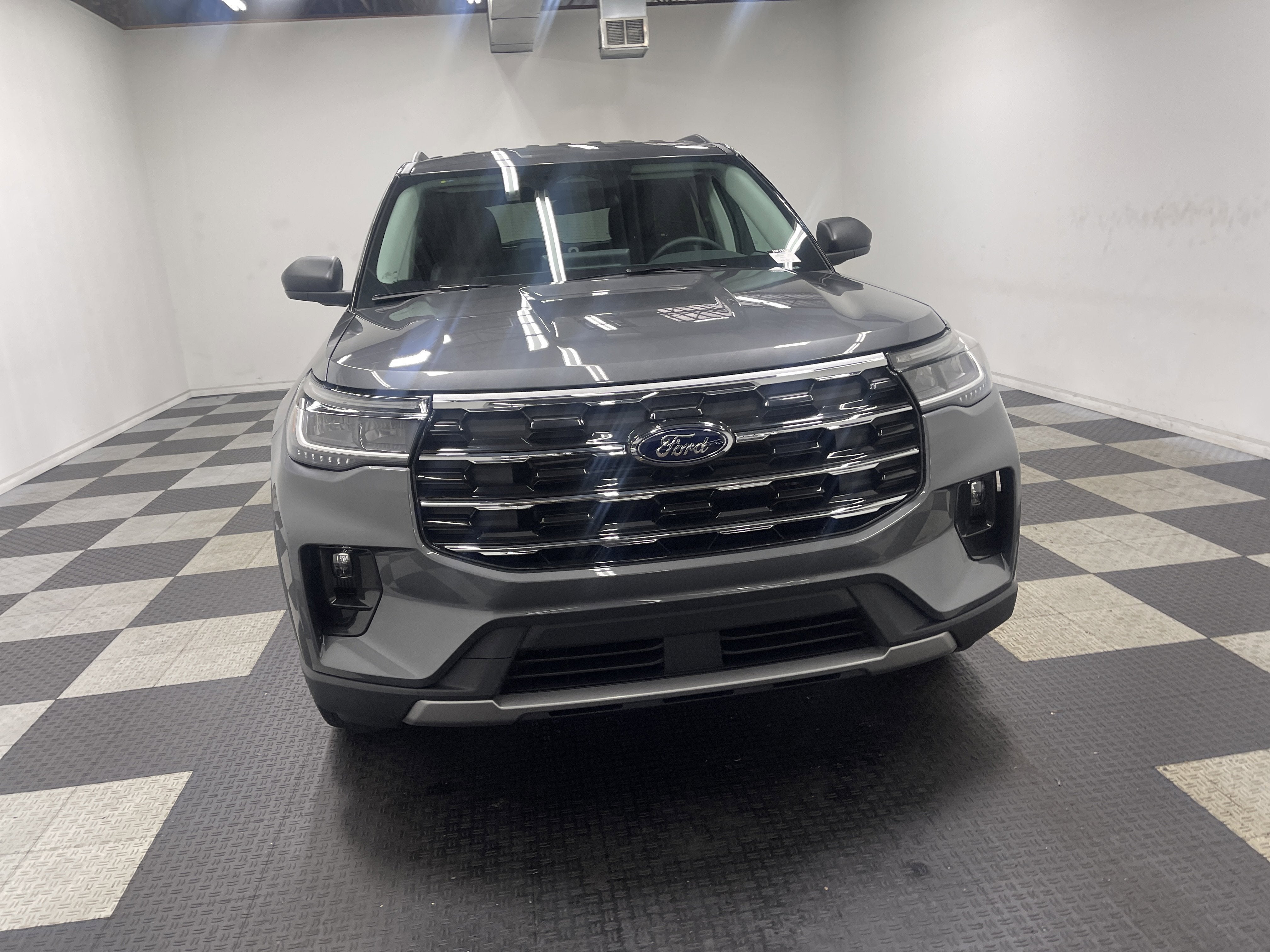 2026 Ford Explorer Active AWD