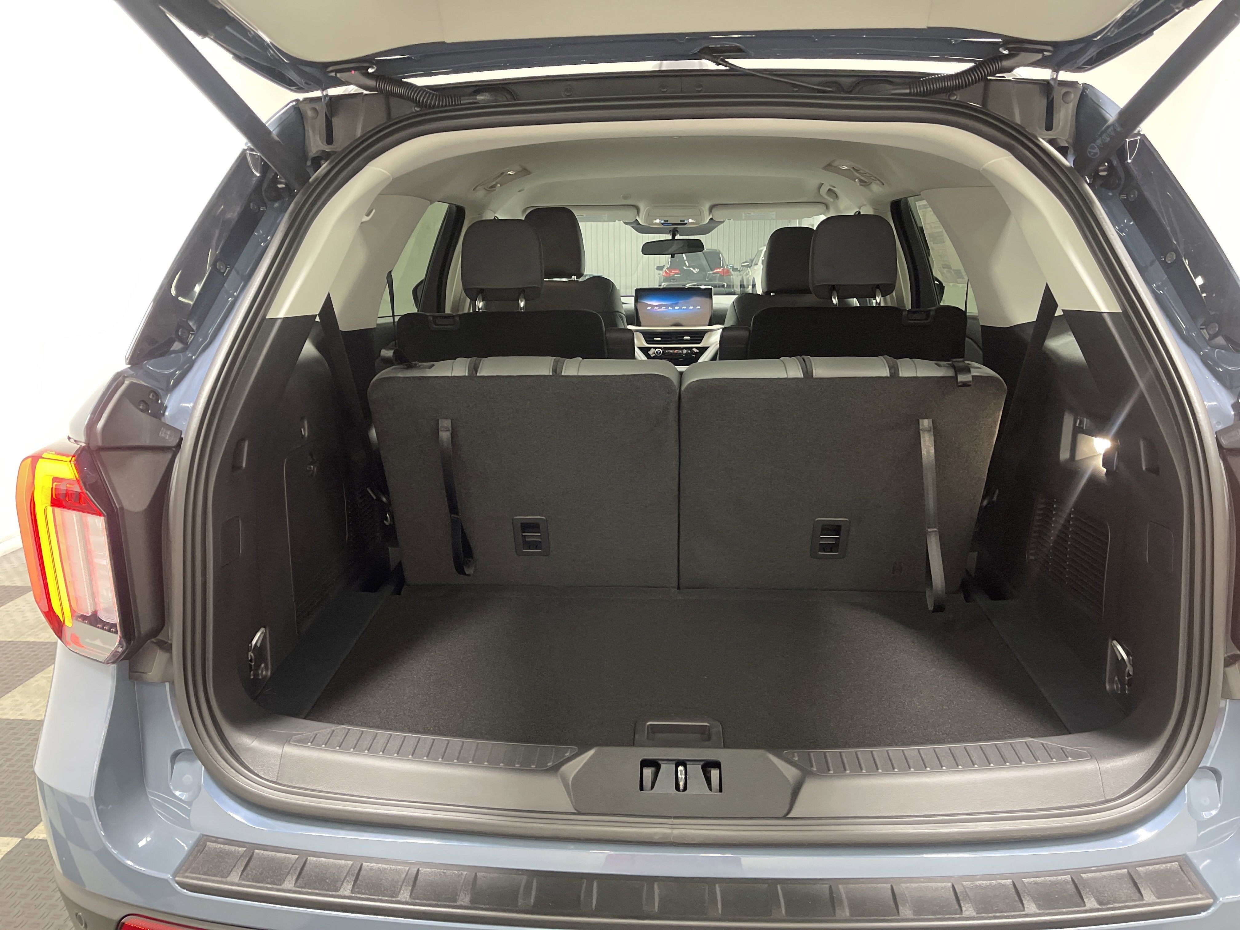 2026 Ford Explorer Active AWD