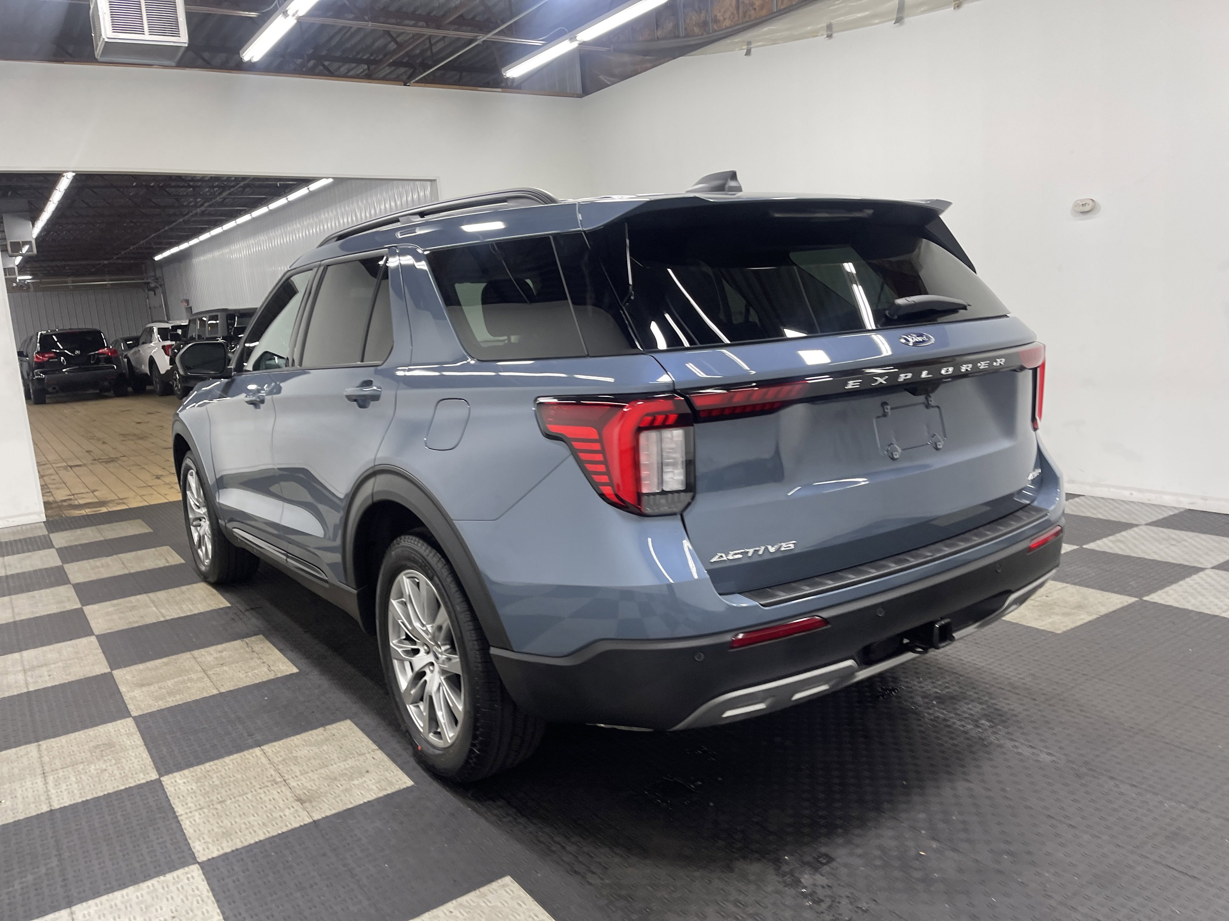 2026 Ford Explorer Active AWD
