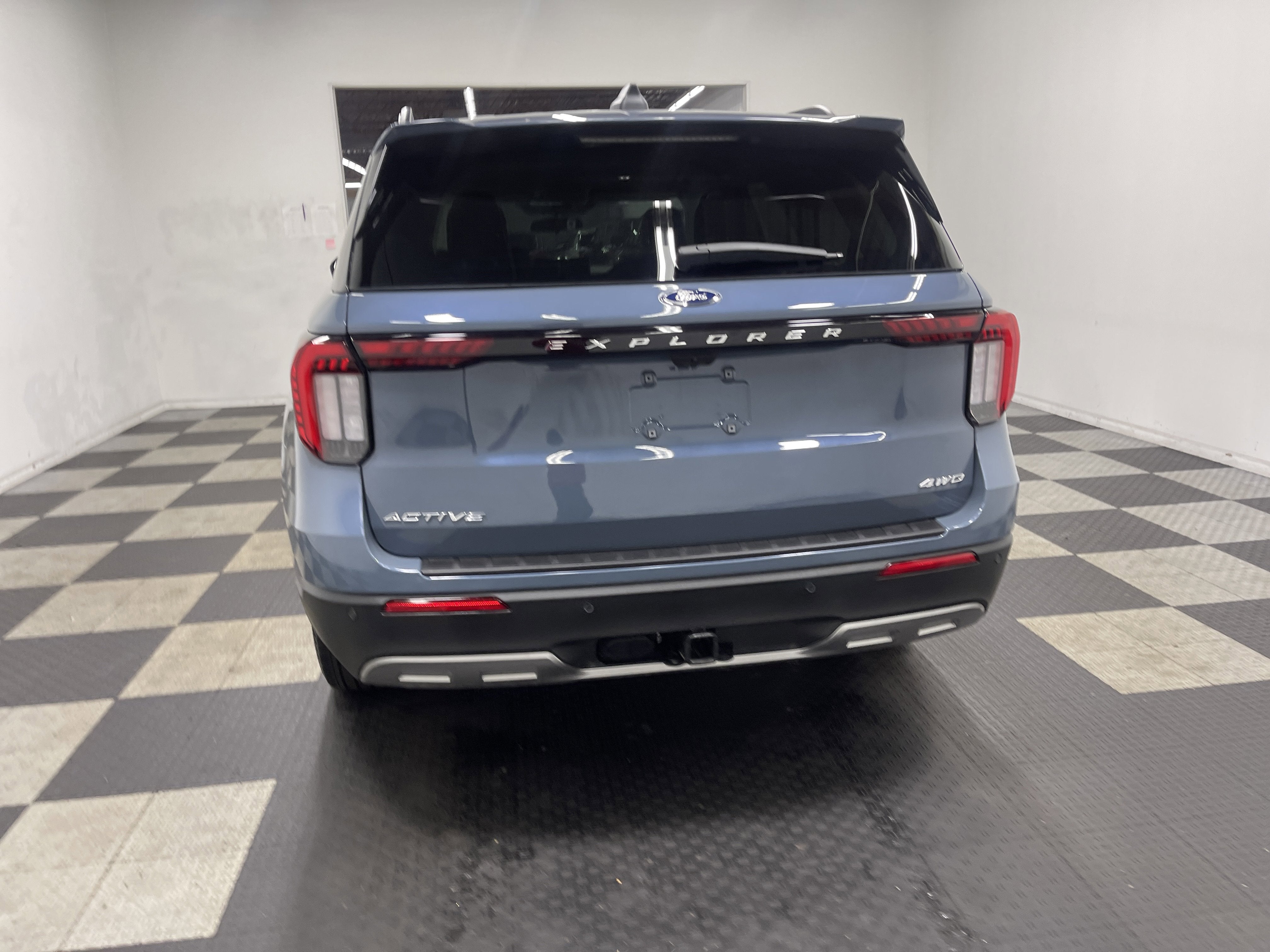 2026 Ford Explorer Active AWD