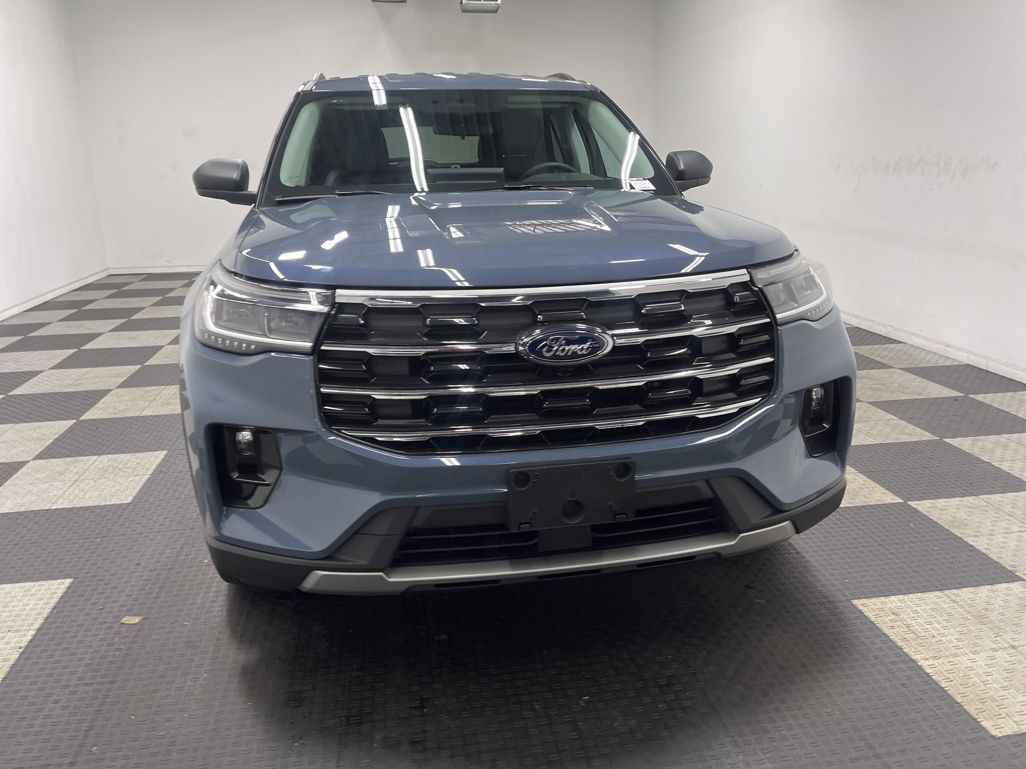2026 Ford Explorer Active AWD