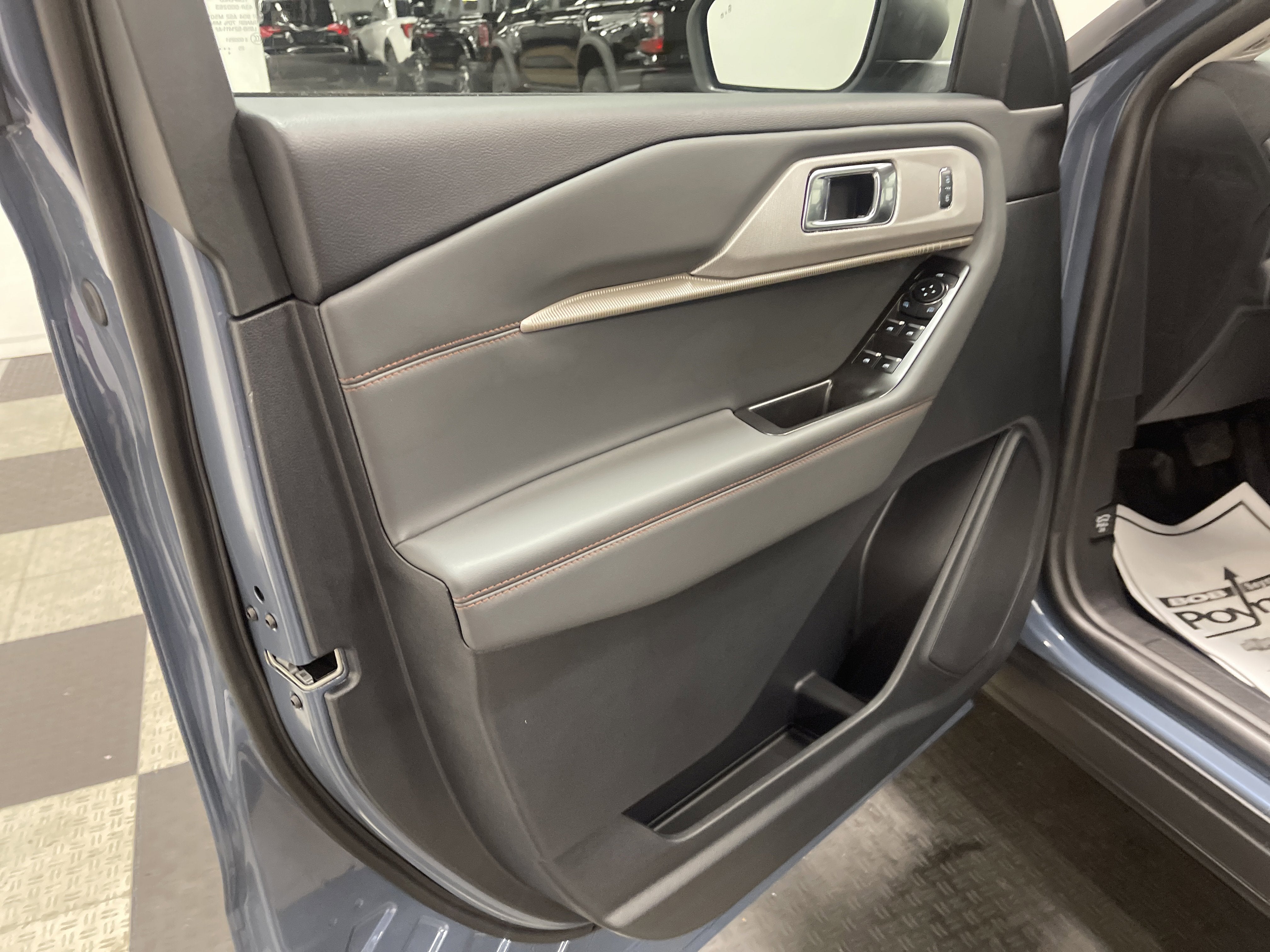 2026 Ford Explorer Active AWD