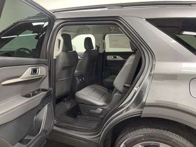 2026 Ford Explorer Active AWD