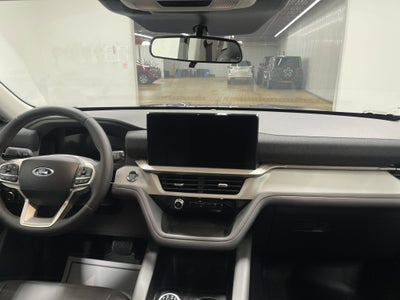 2026 Ford Explorer Active AWD