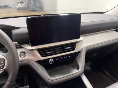 2026 Ford Explorer Active AWD