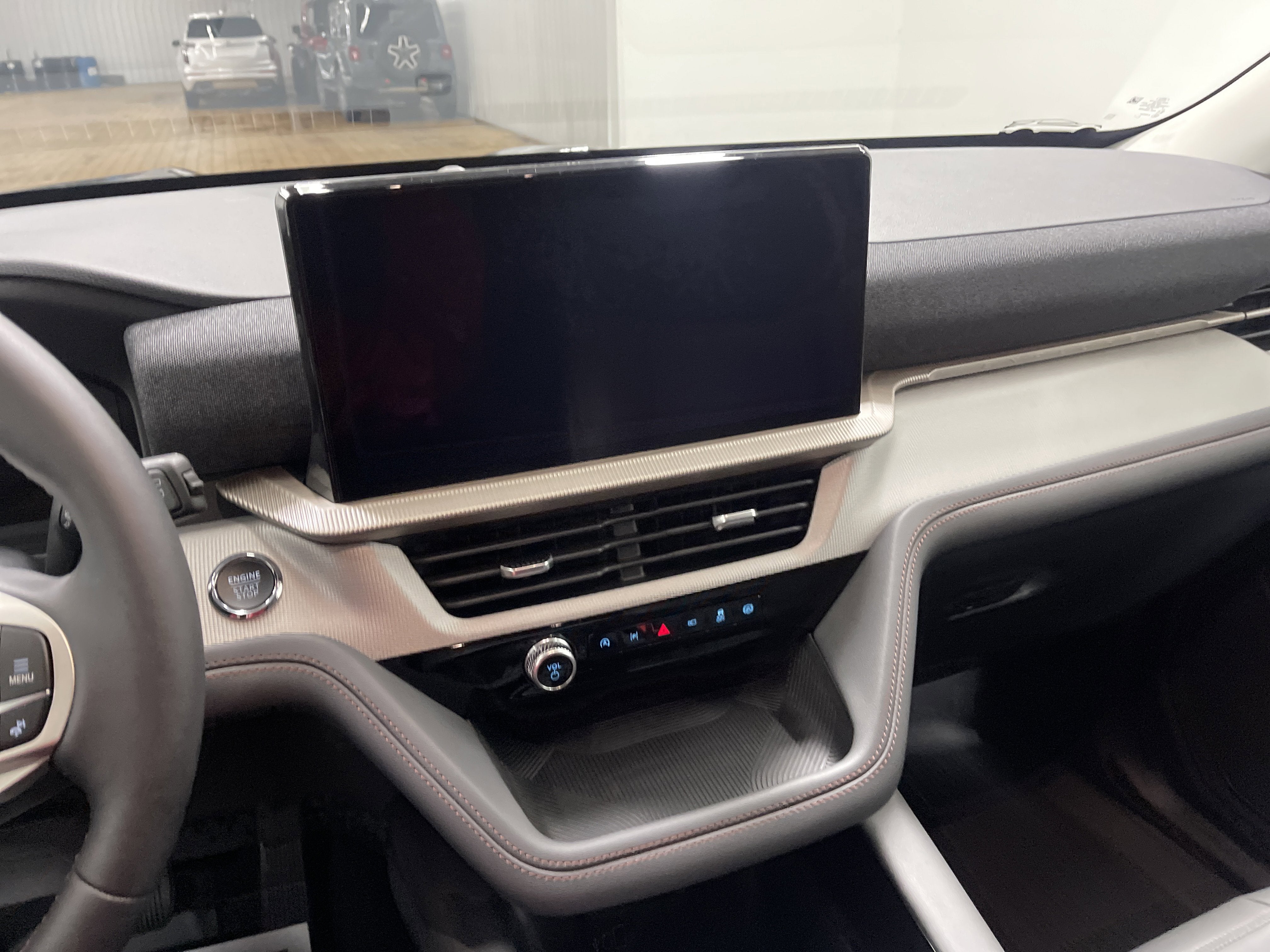 2026 Ford Explorer Active AWD