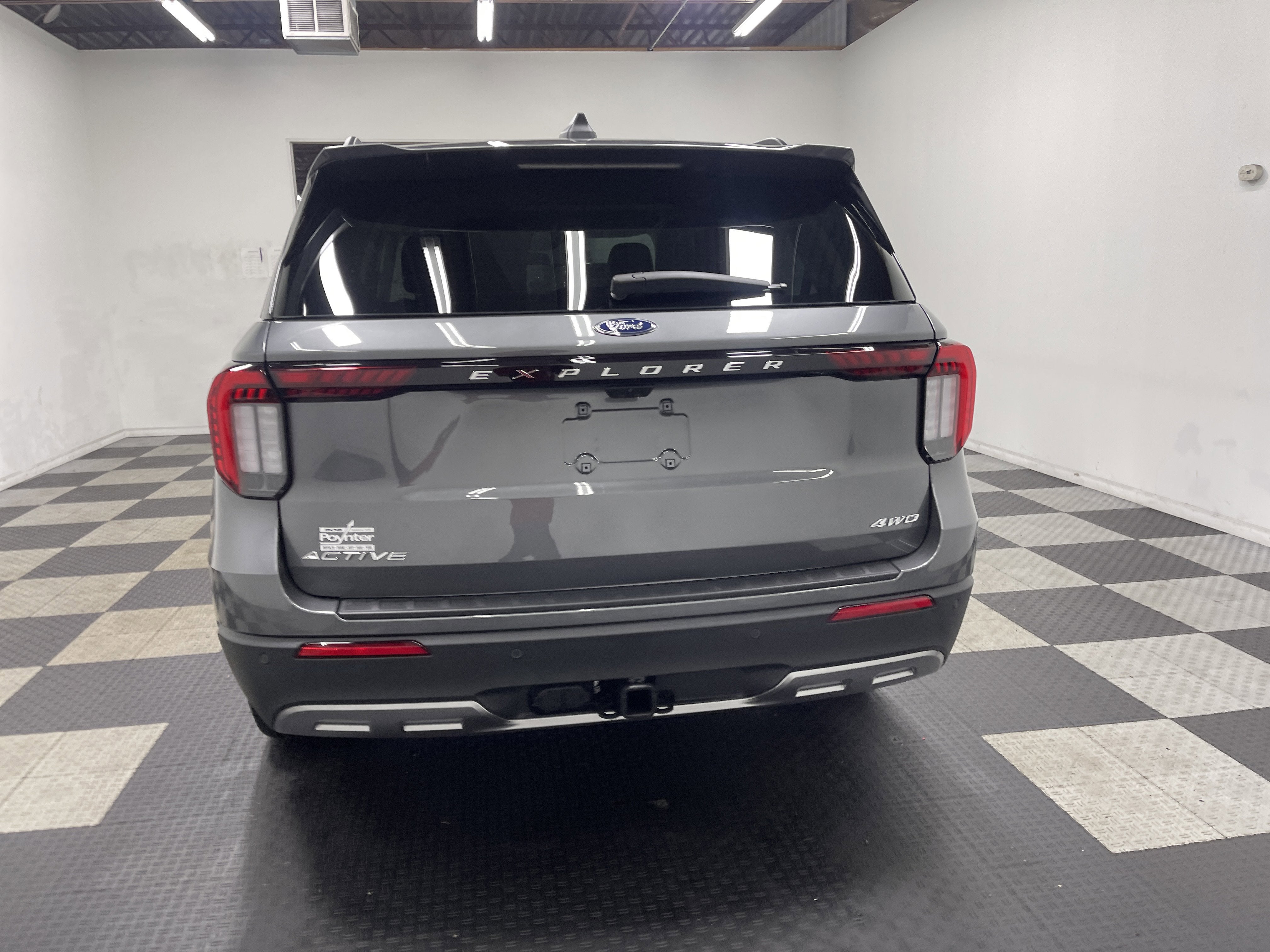 2026 Ford Explorer Active AWD