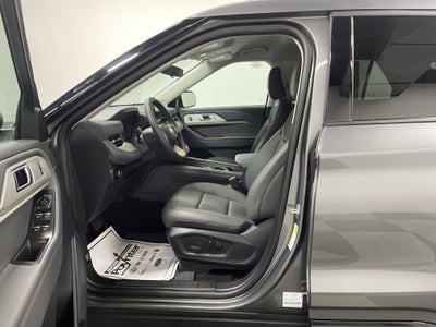 2026 Ford Explorer Active AWD