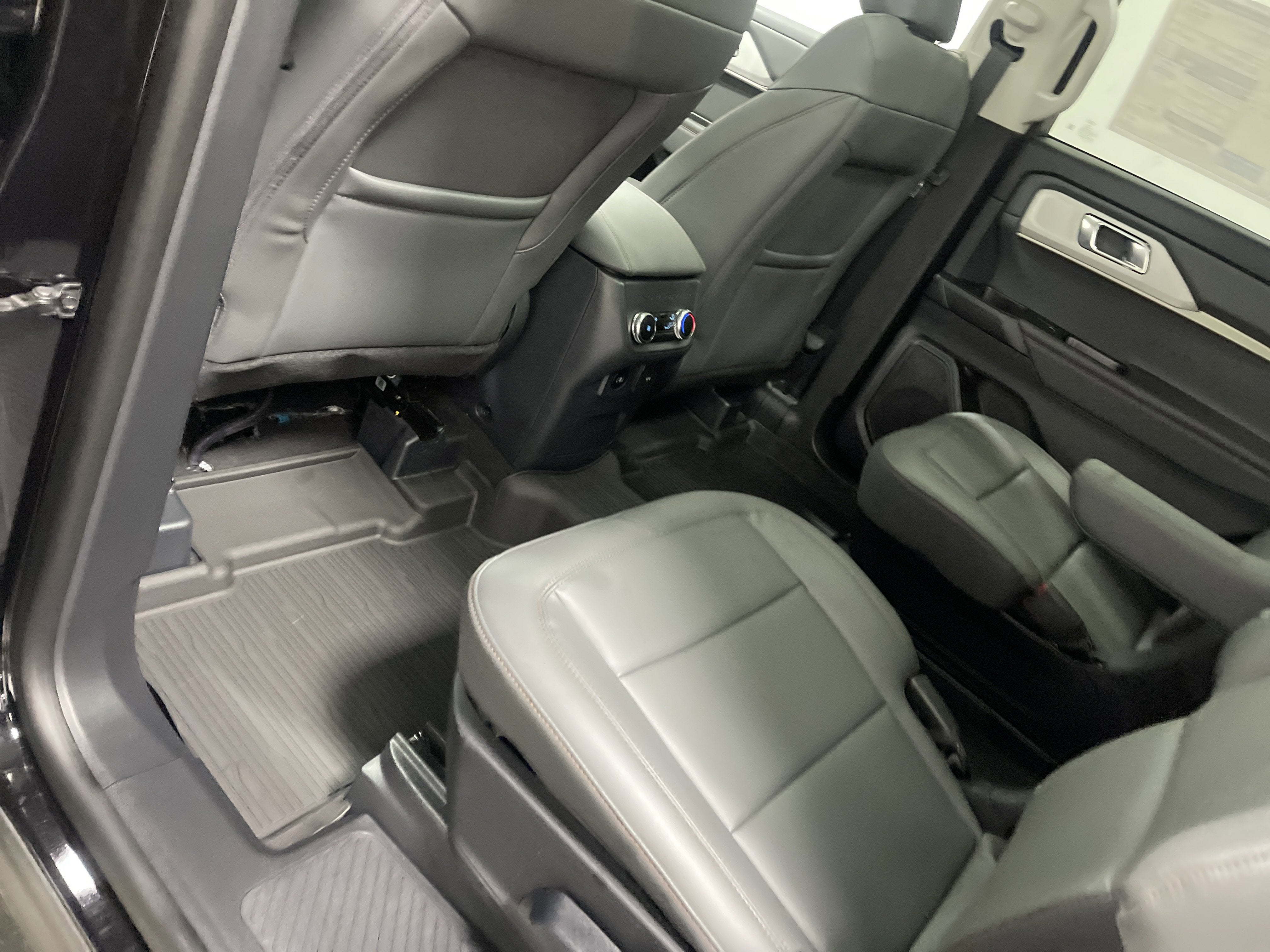 2026 Ford Explorer Active AWD