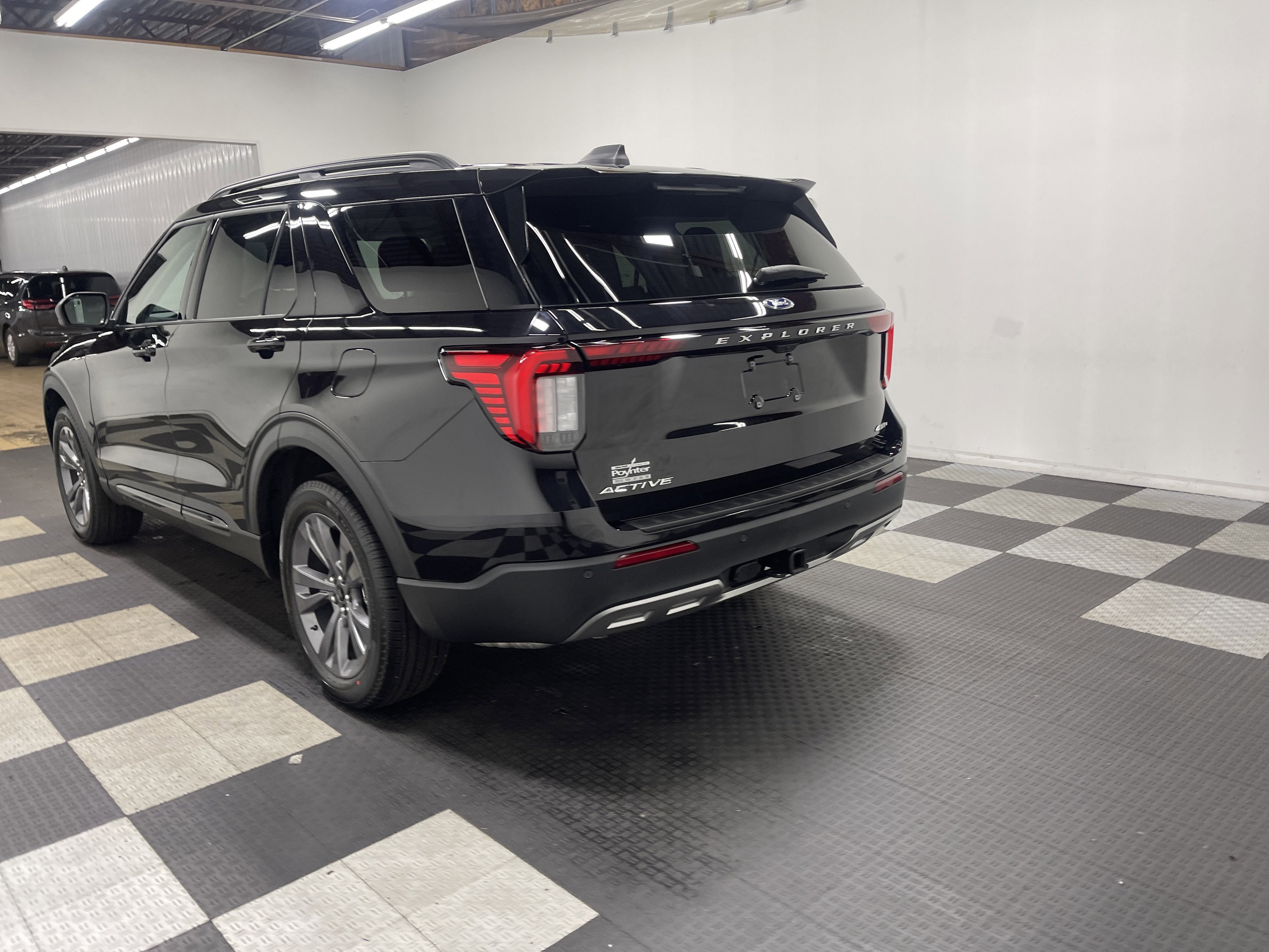 2026 Ford Explorer Active AWD