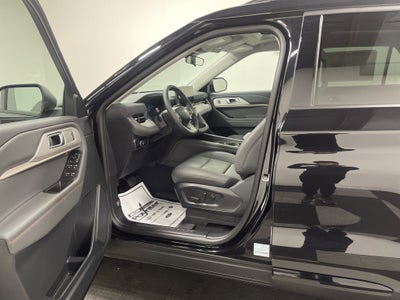 2026 Ford Explorer Active AWD