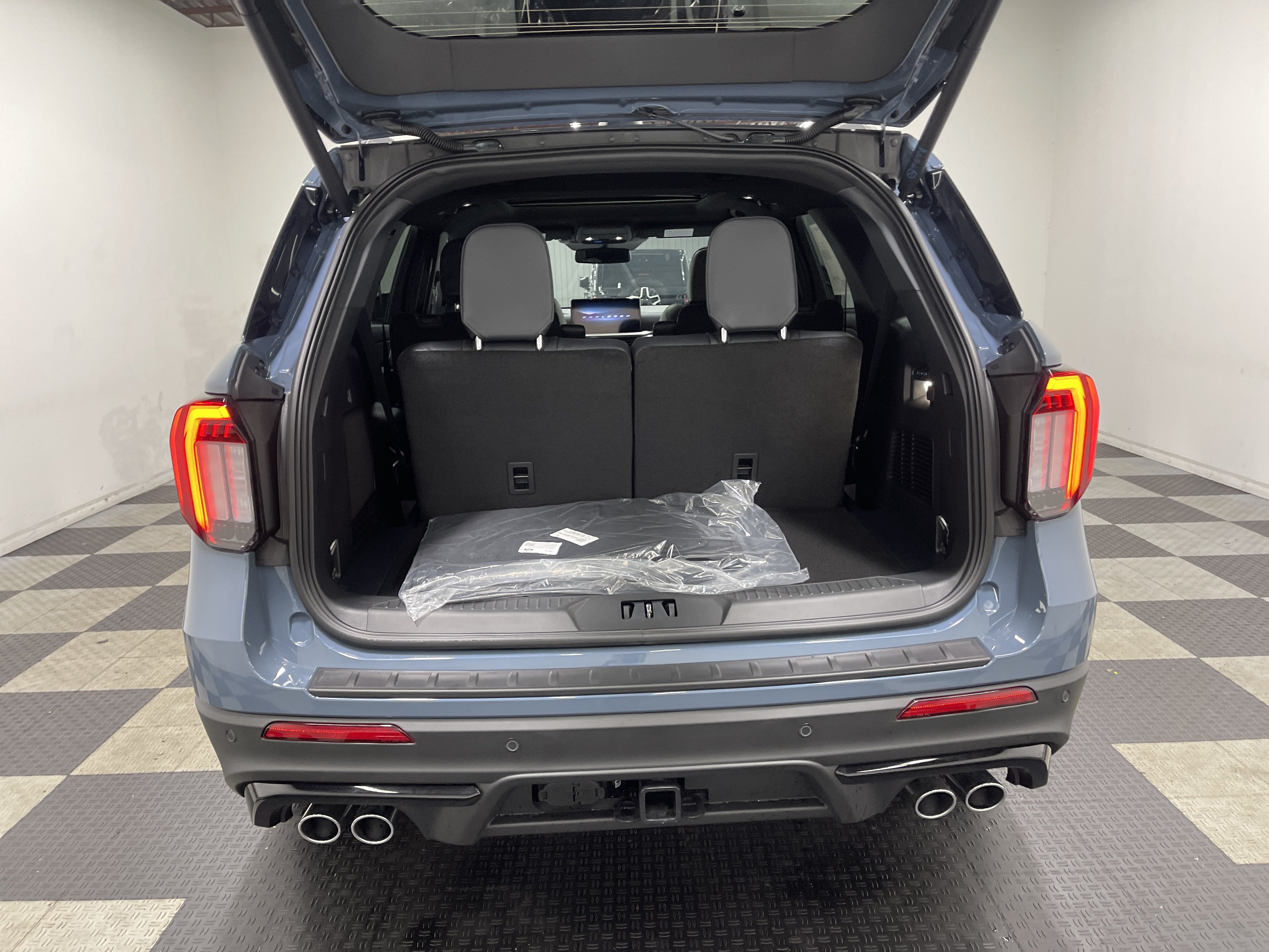 2027 Ford Explorer ST