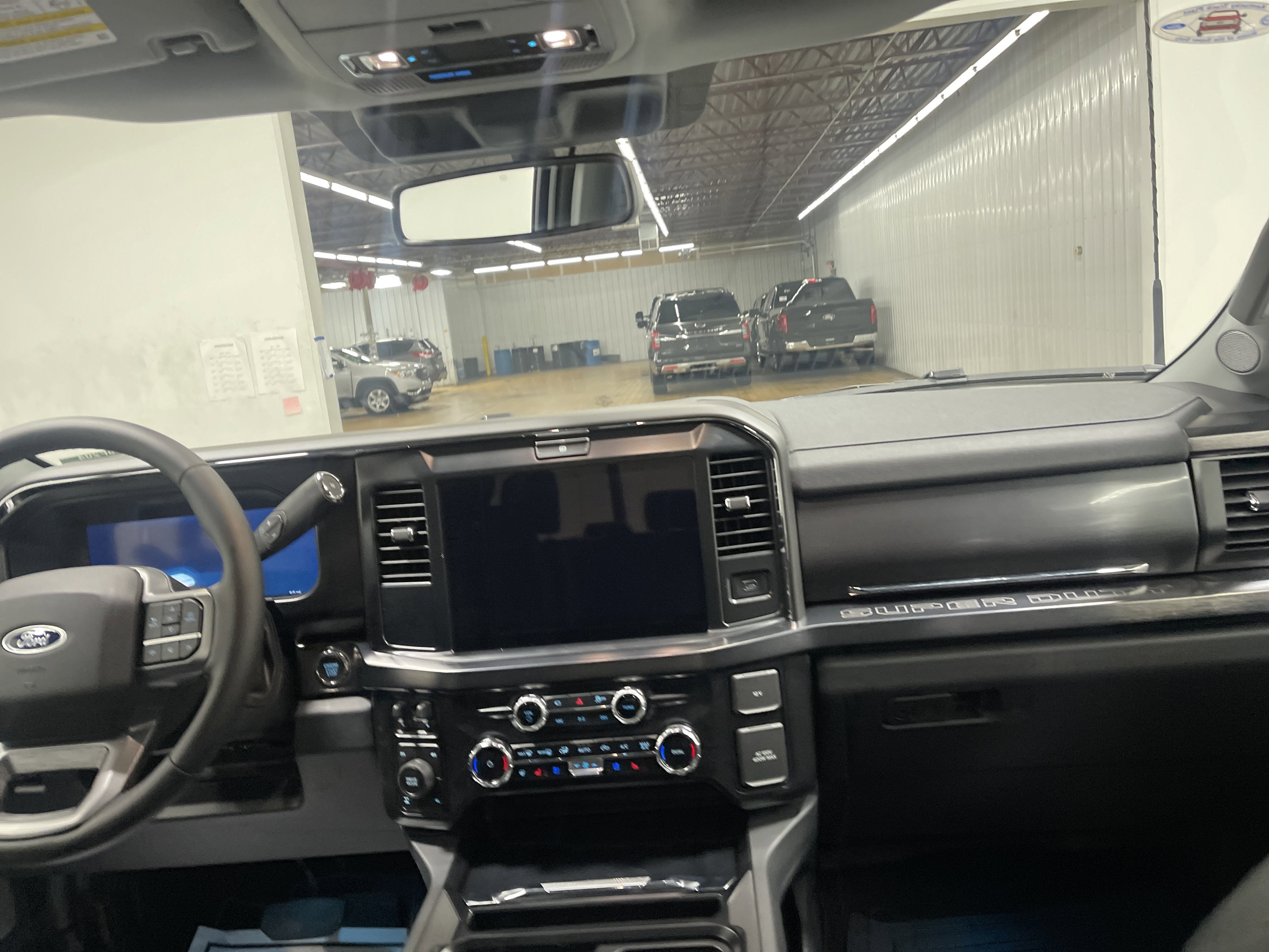 2026 Ford Super Duty F-250 SRW LARIAT