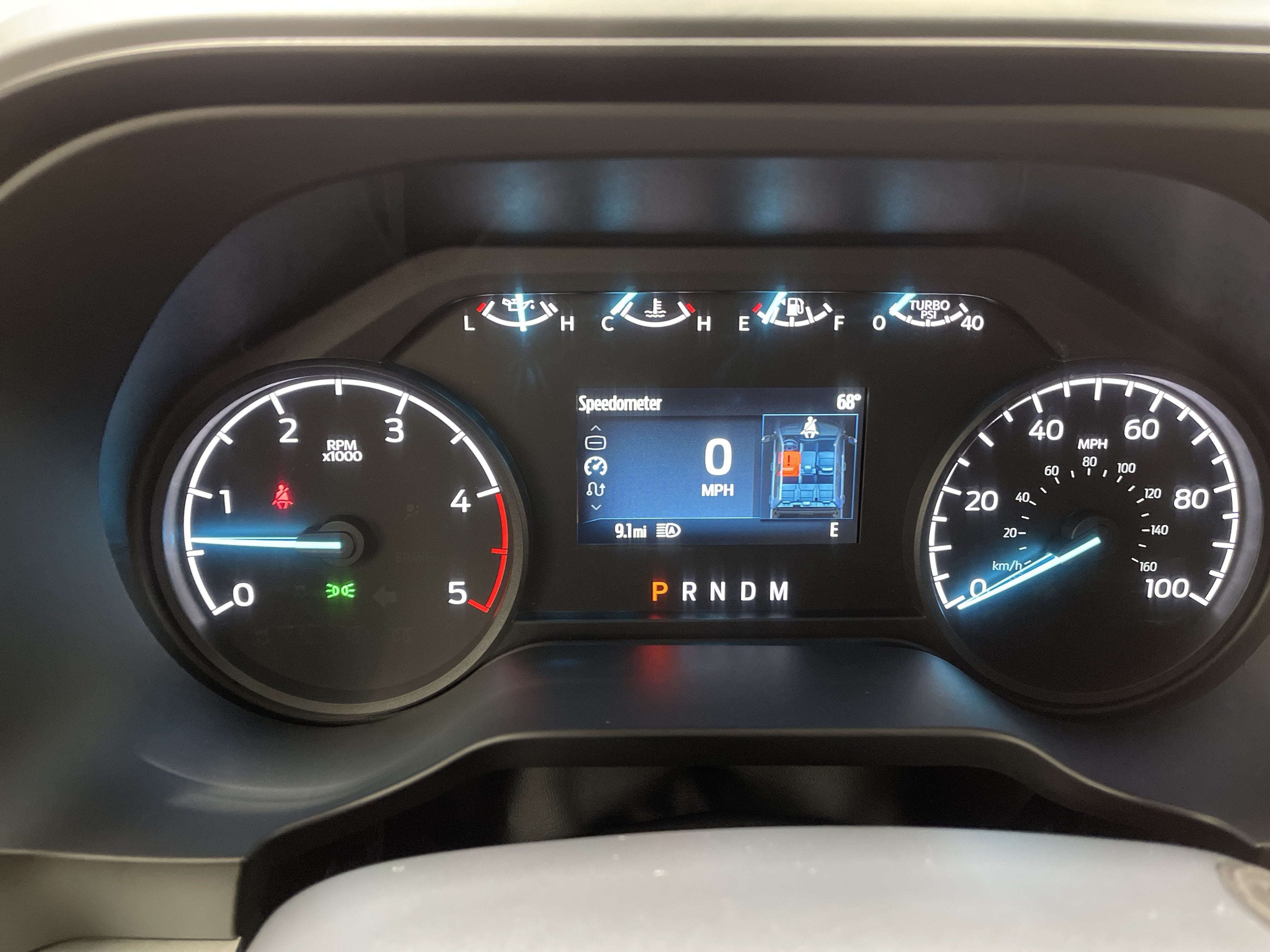 2027 Ford Super Duty F-350 SRW XLT