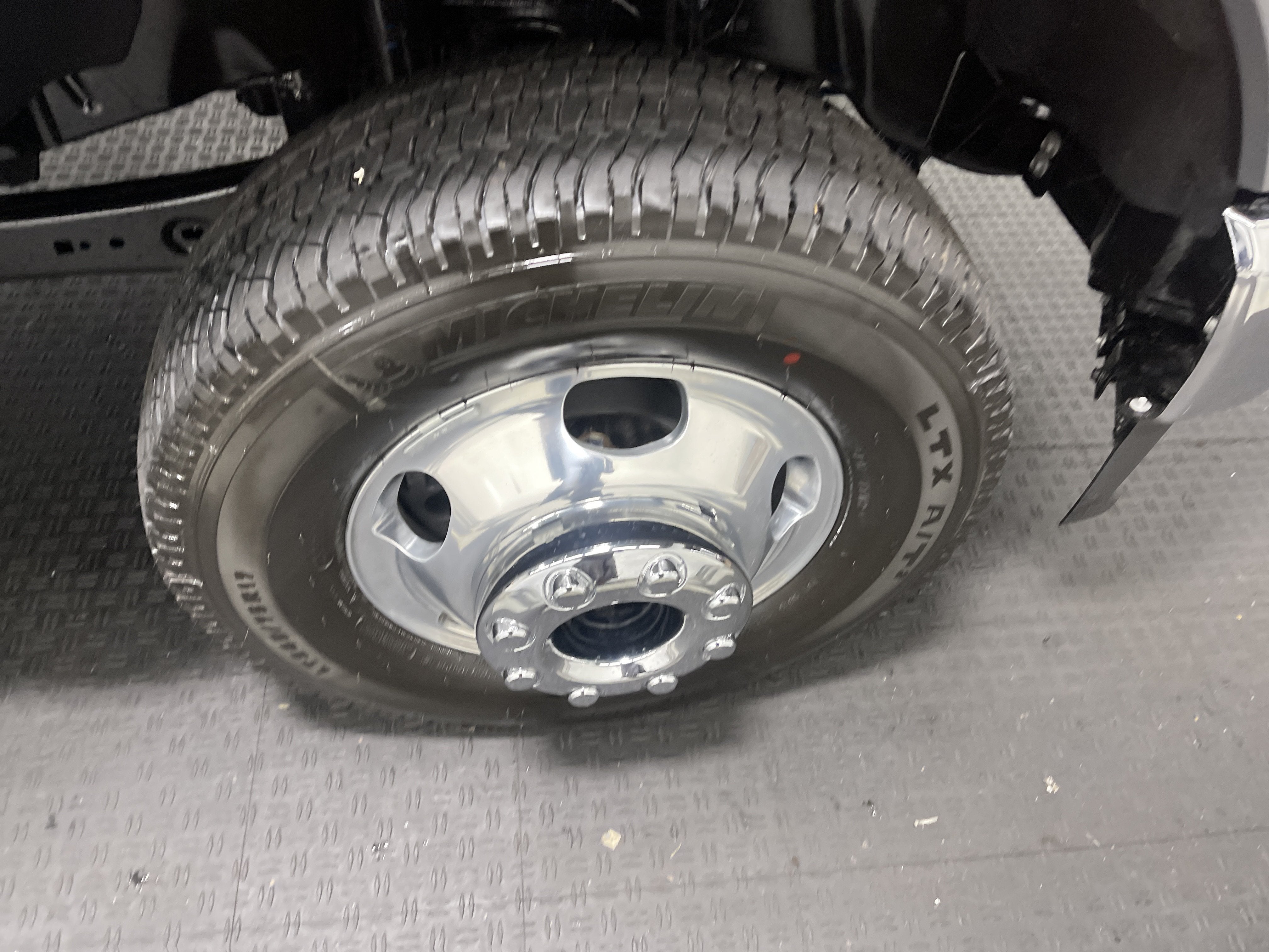 2026 Ford Super Duty F-350 DRW LARIAT
