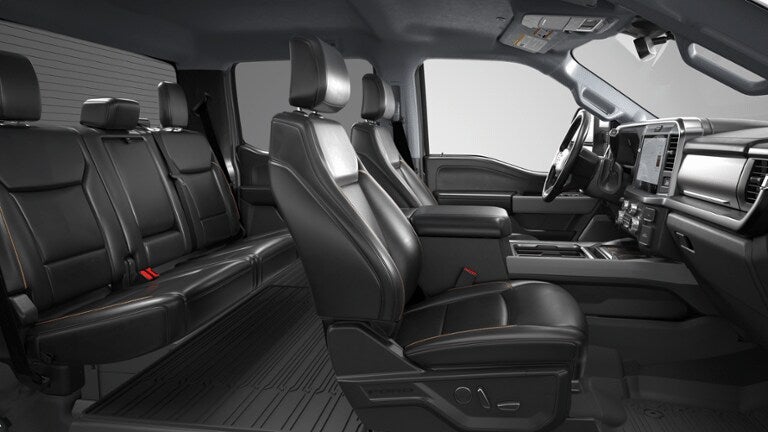 2026 Ford Super Duty F-350 DRW LARIAT