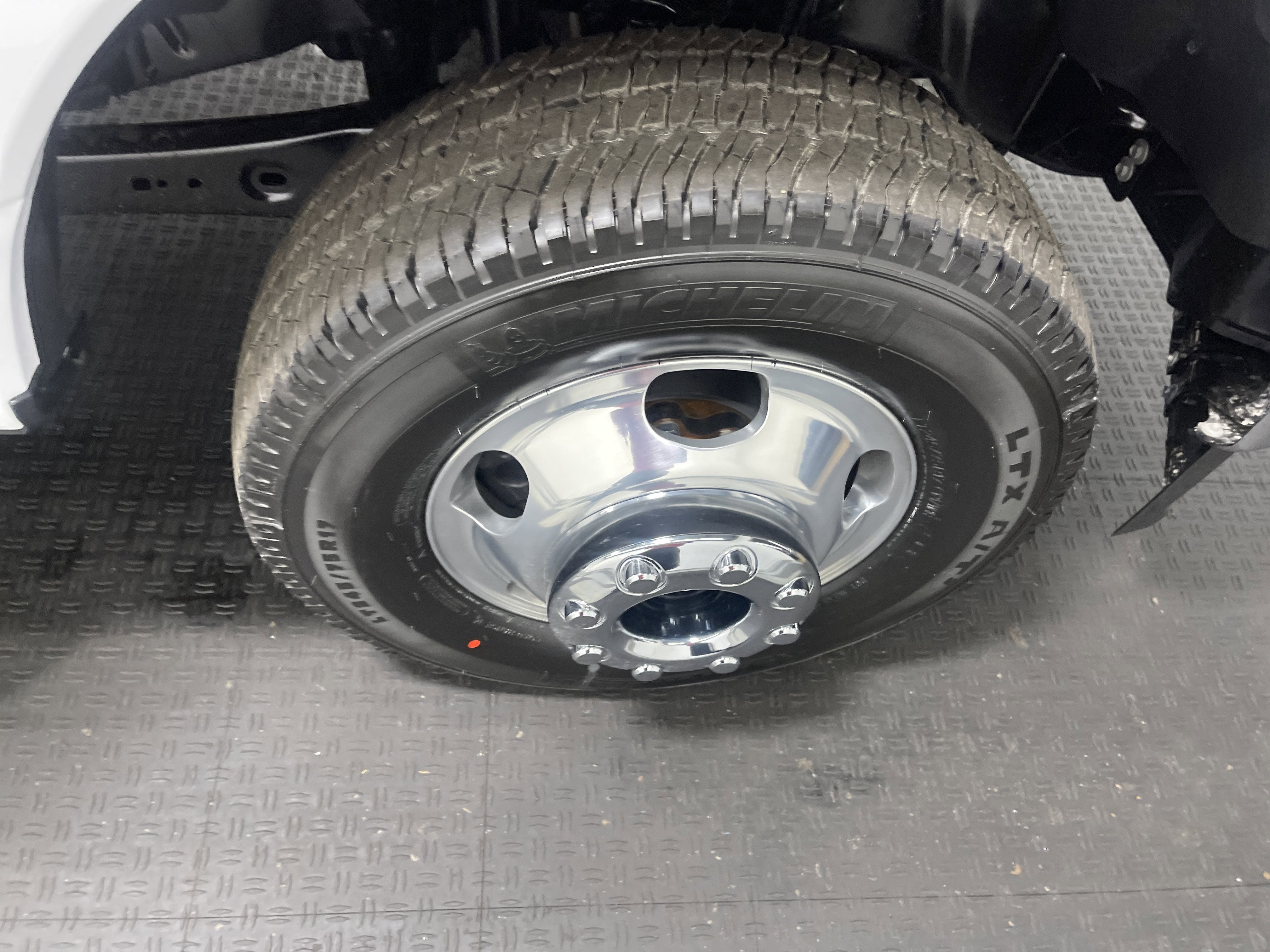 2026 Ford Super Duty F-350 DRW LARIAT