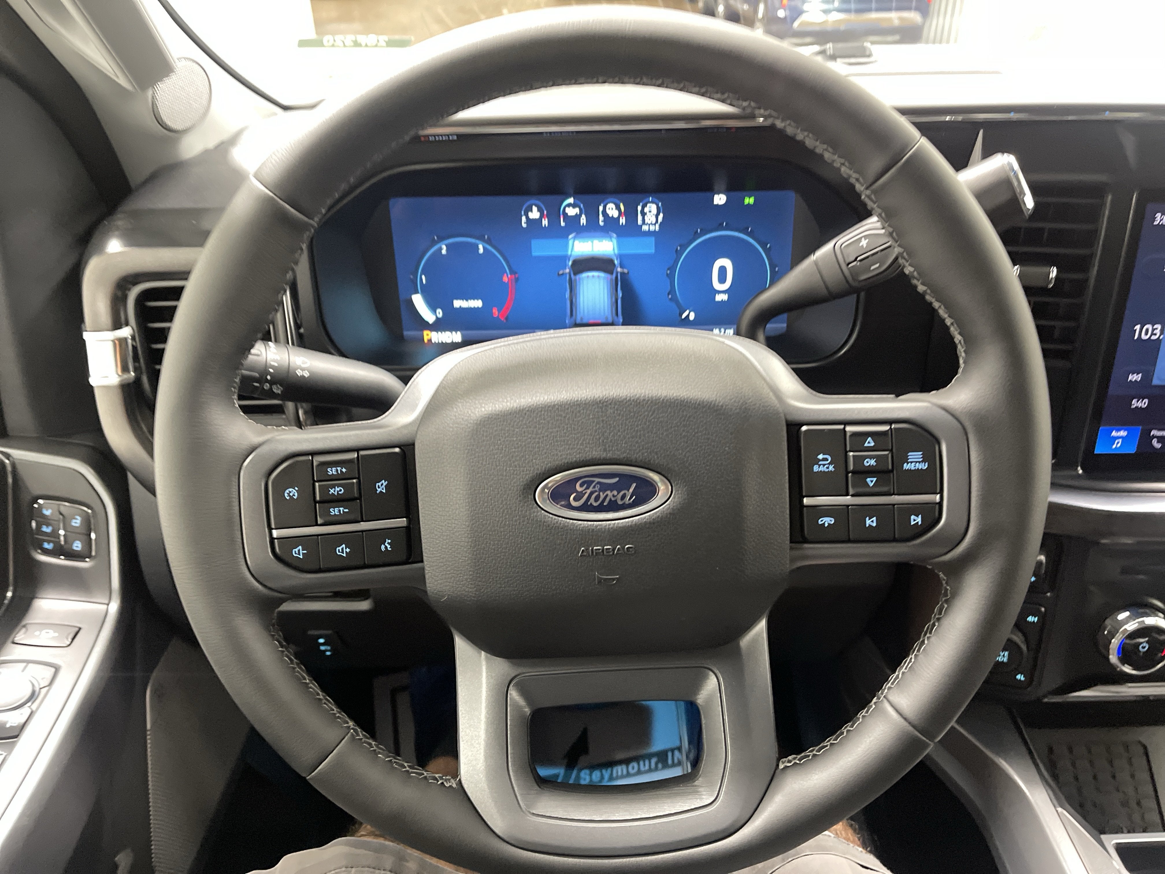 2026 Ford Super Duty F-350 DRW LARIAT