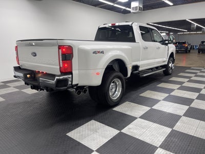2026 Ford Super Duty F-350 DRW LARIAT