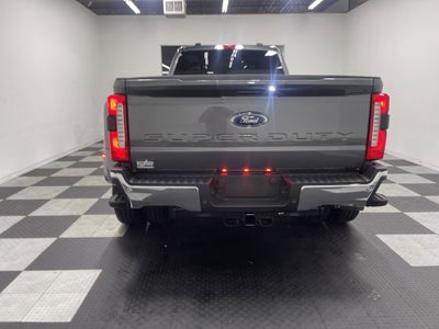 2026 Ford Super Duty F-350 DRW LARIAT