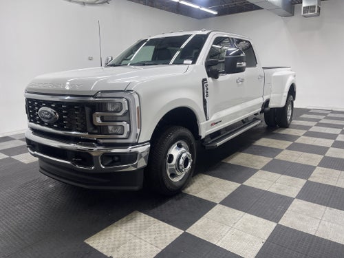2026 Ford Super Duty F-350 DRW LARIAT