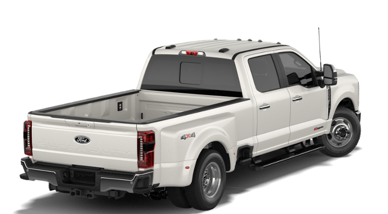 2027 Ford Super Duty F-350 DRW LARIAT